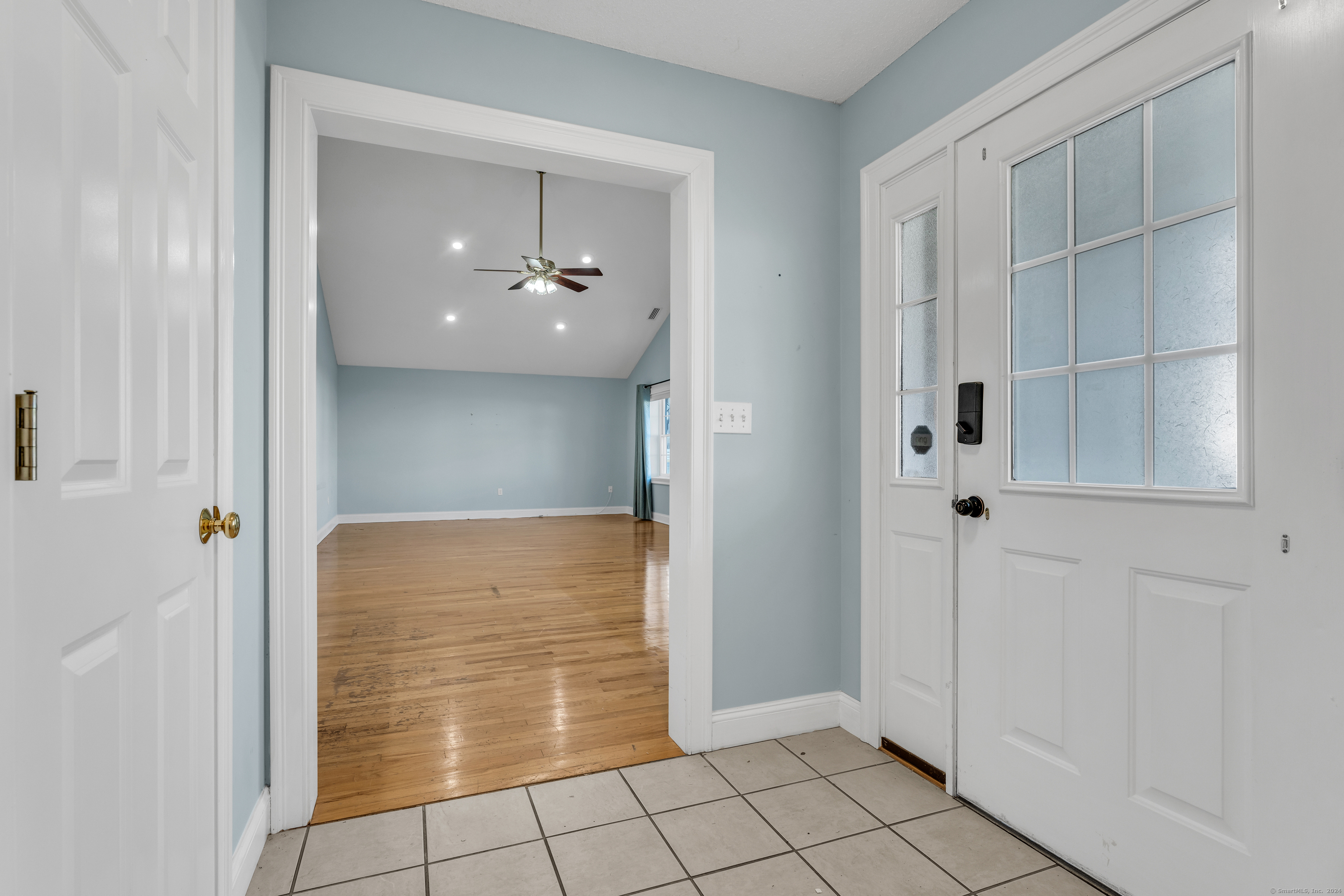 11 Hamlet Manor Lane 11