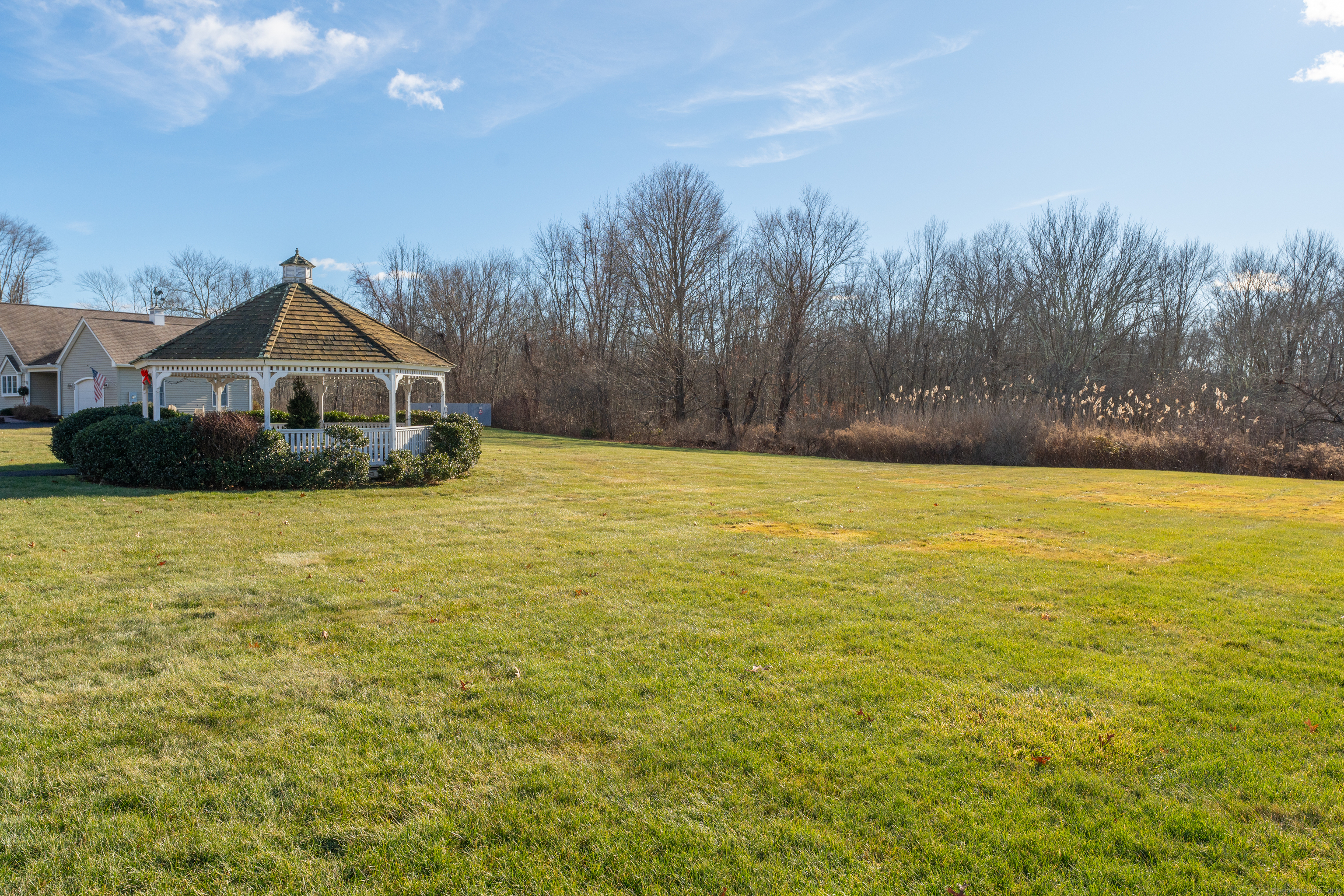 11 Hamlet Manor Lane 11