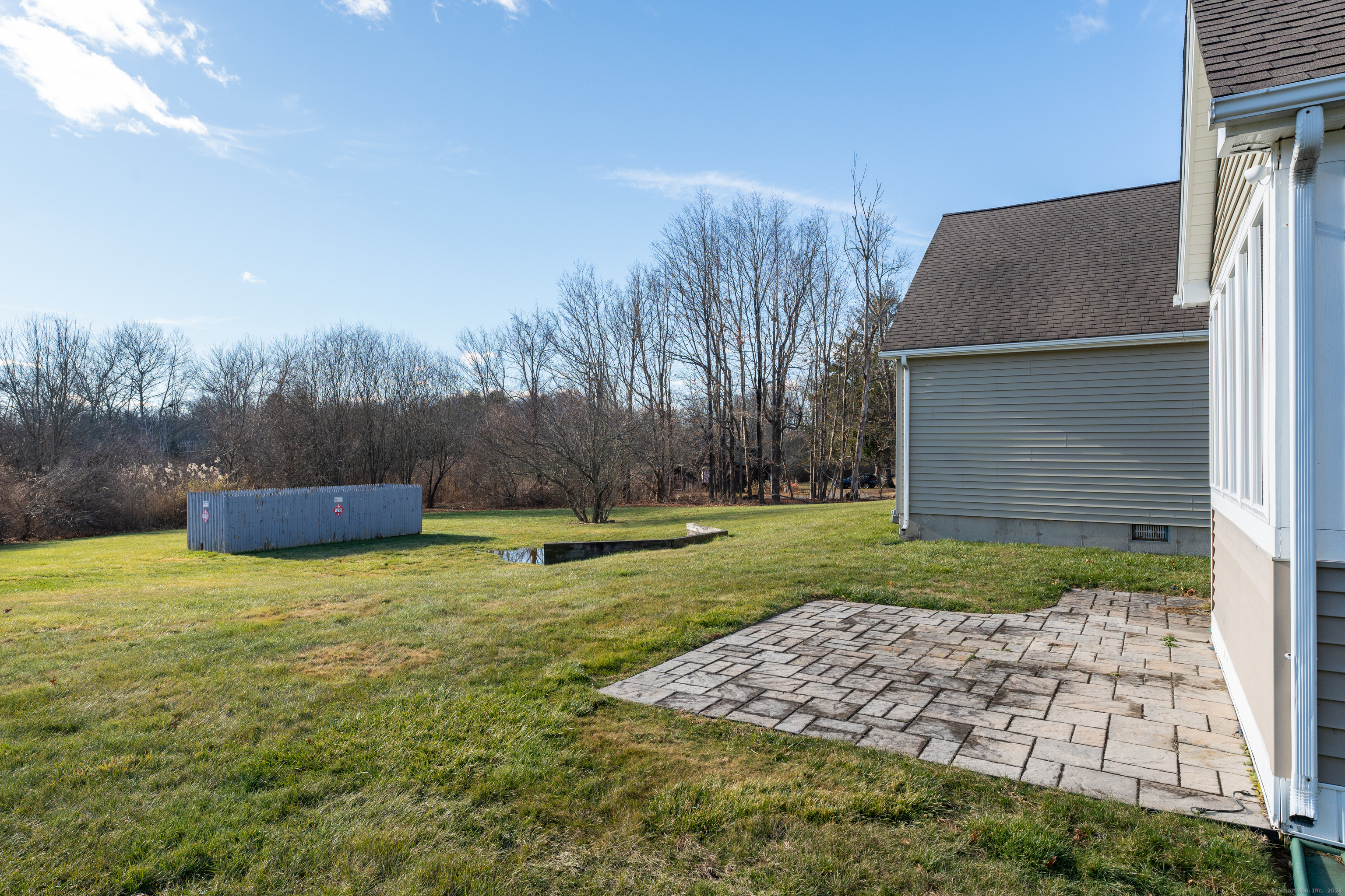 11 Hamlet Manor Lane 11