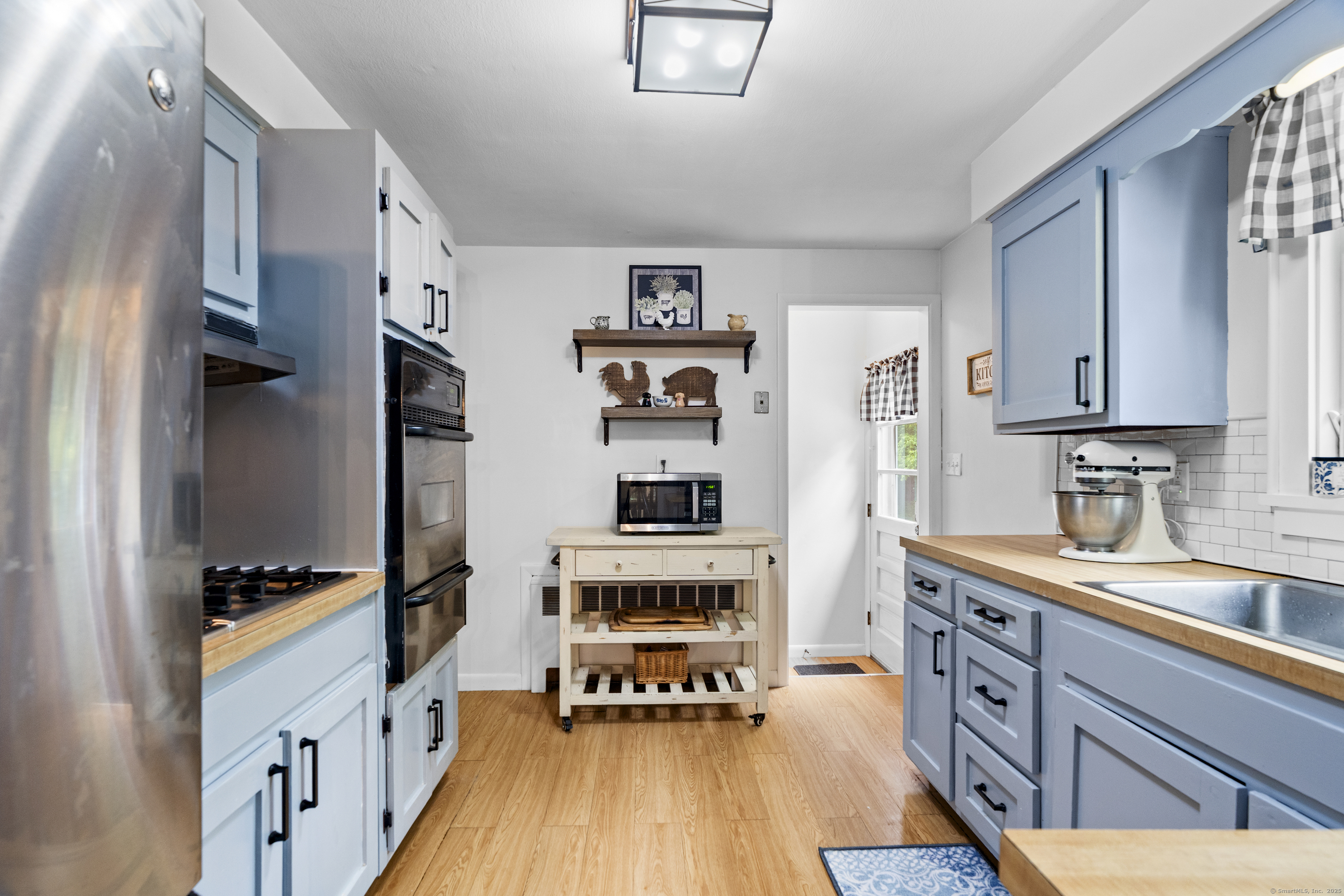 52 Pine Orchard Road