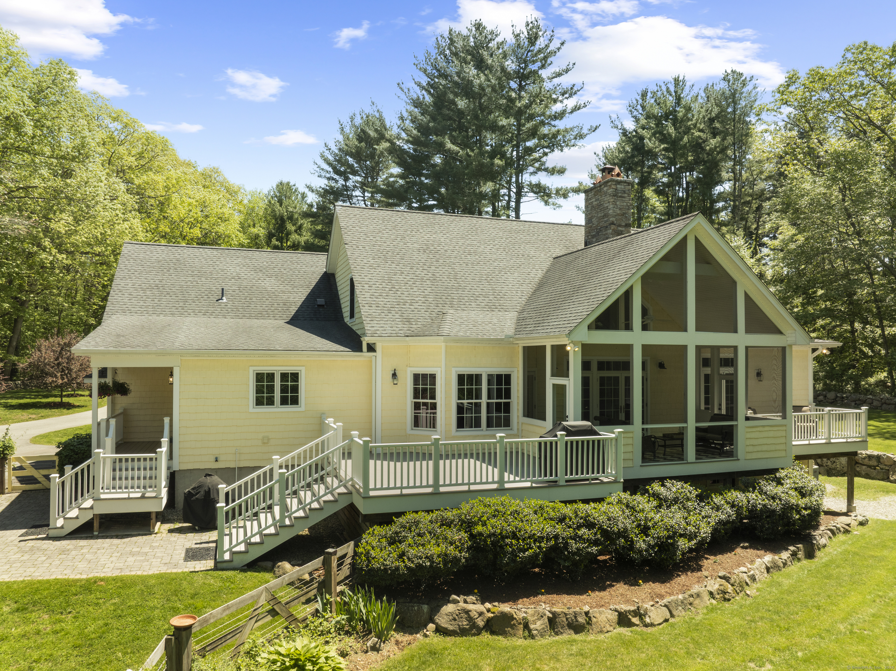 140 Podunk Road