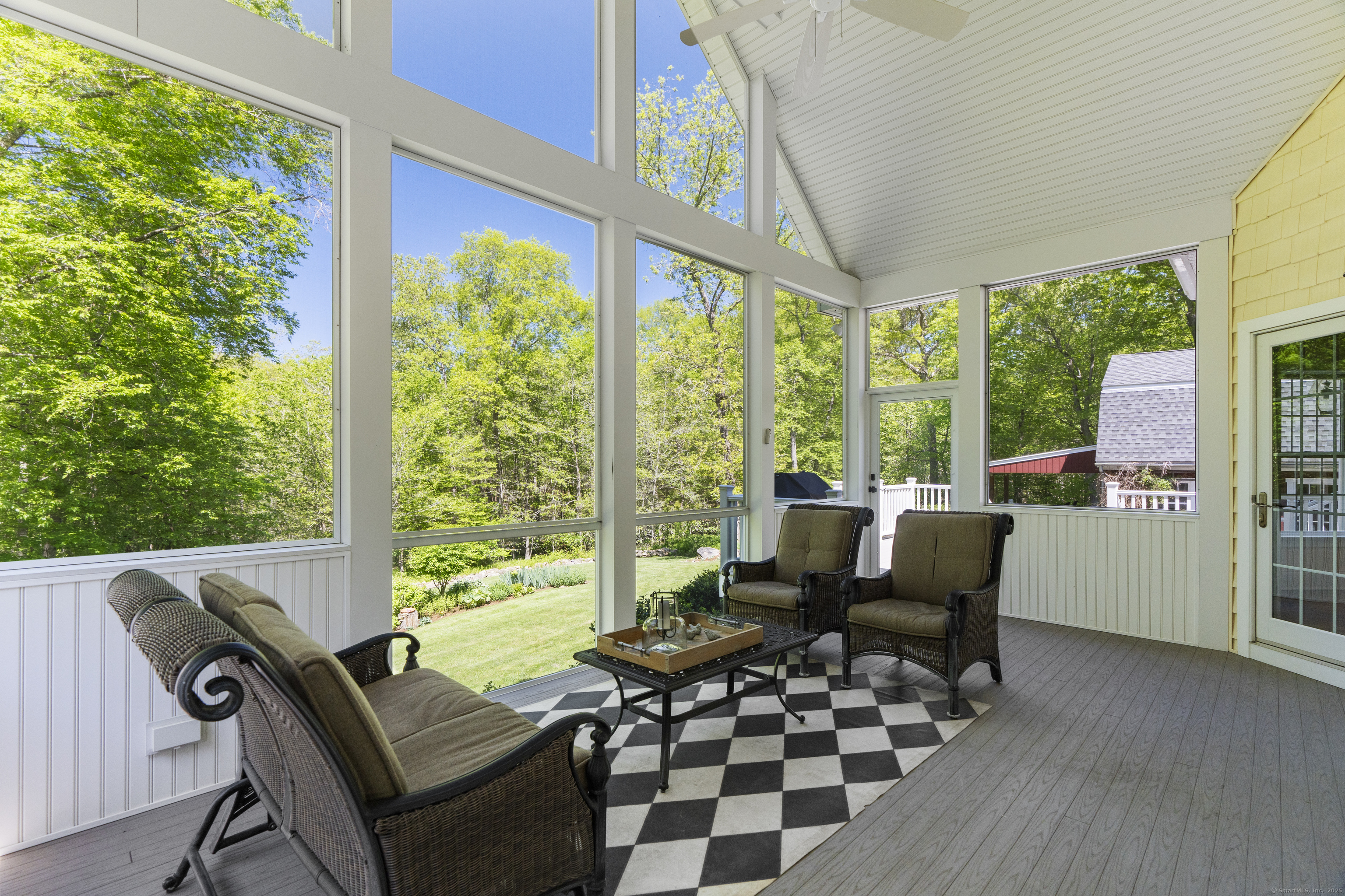 140 Podunk Road