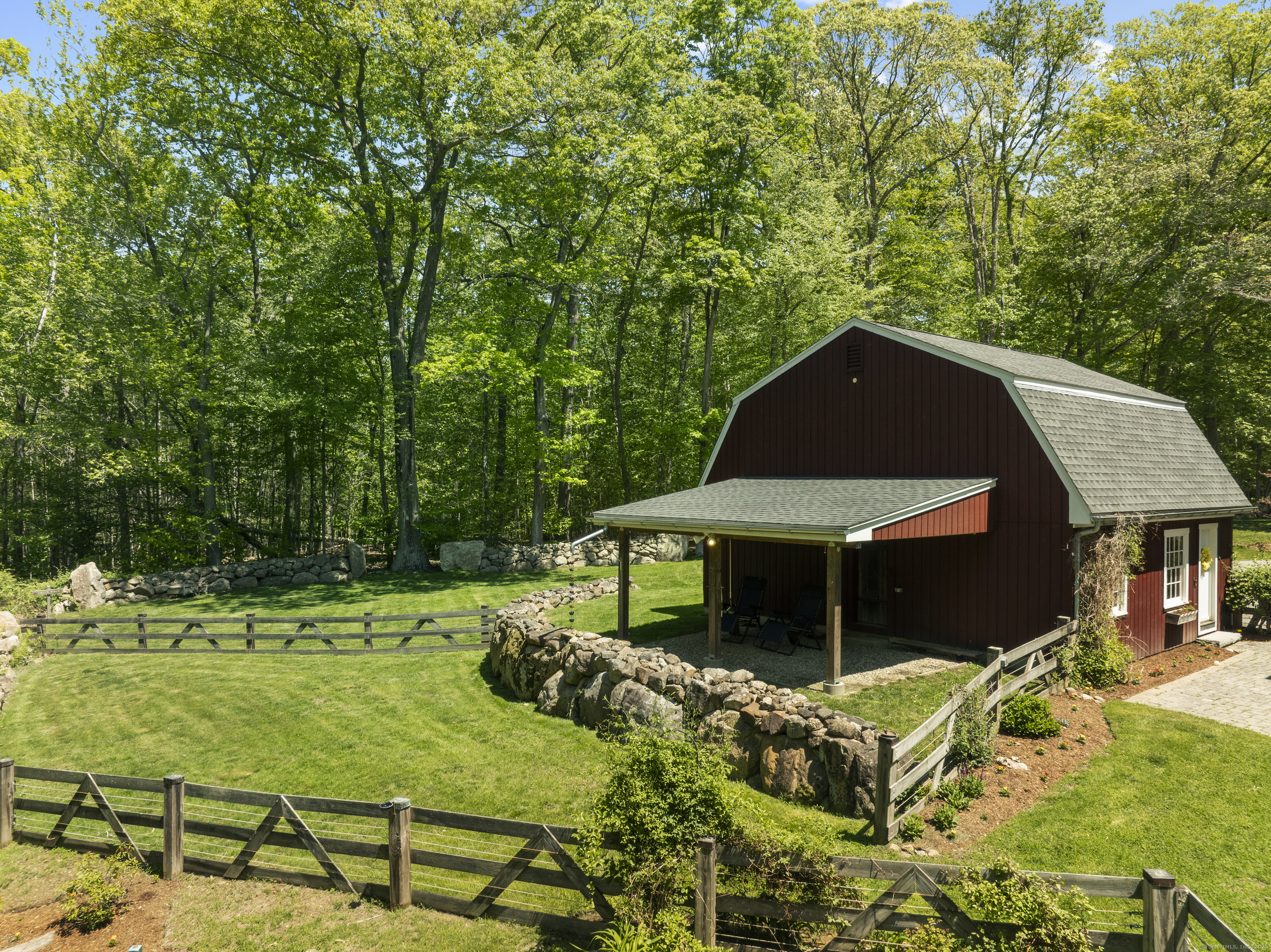 140 Podunk Road