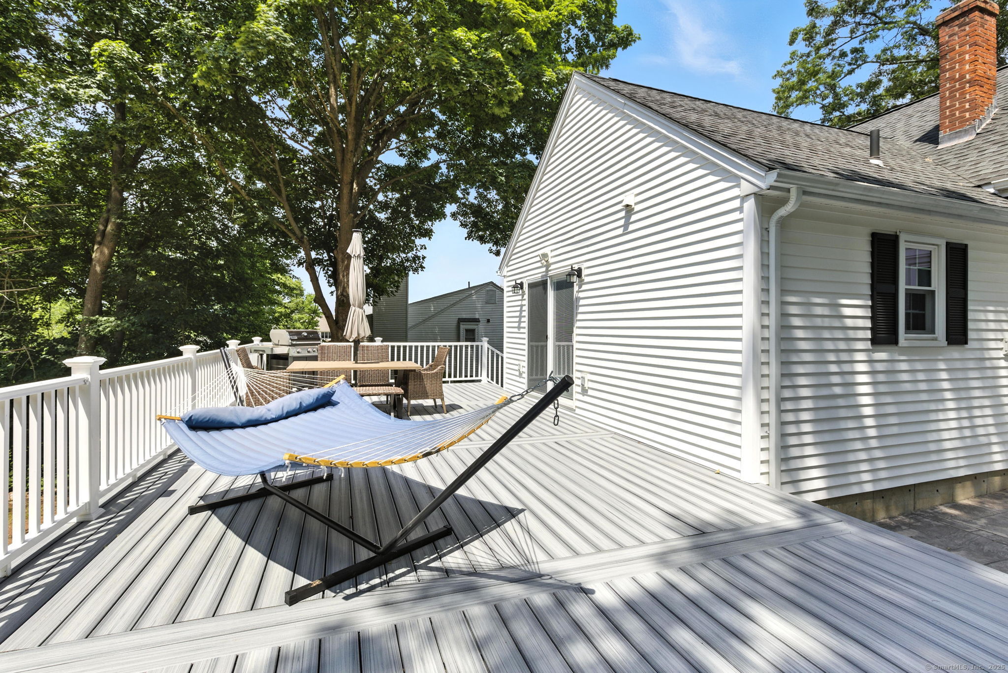 38 Linden Street