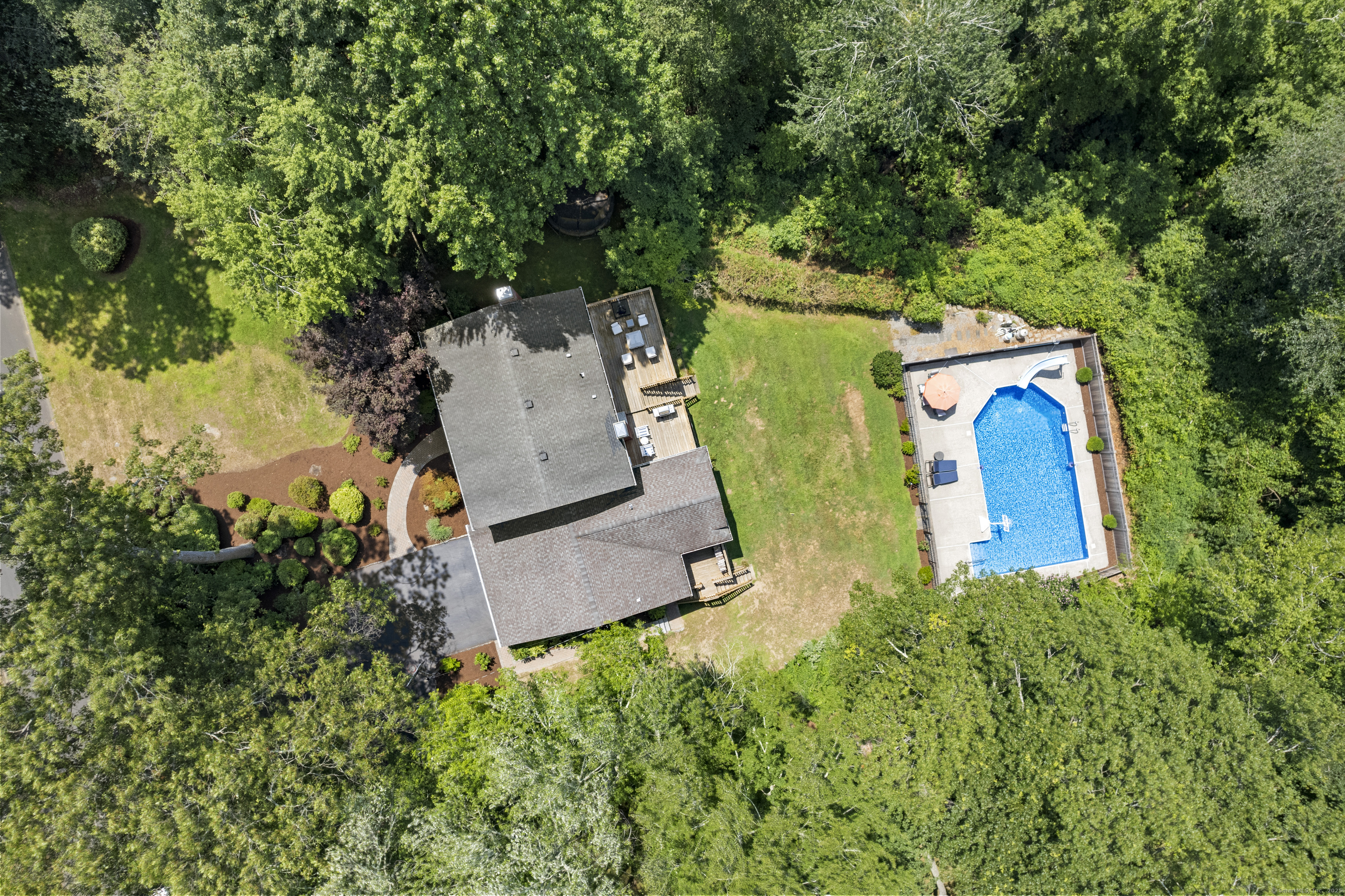 241 Hunters Trail