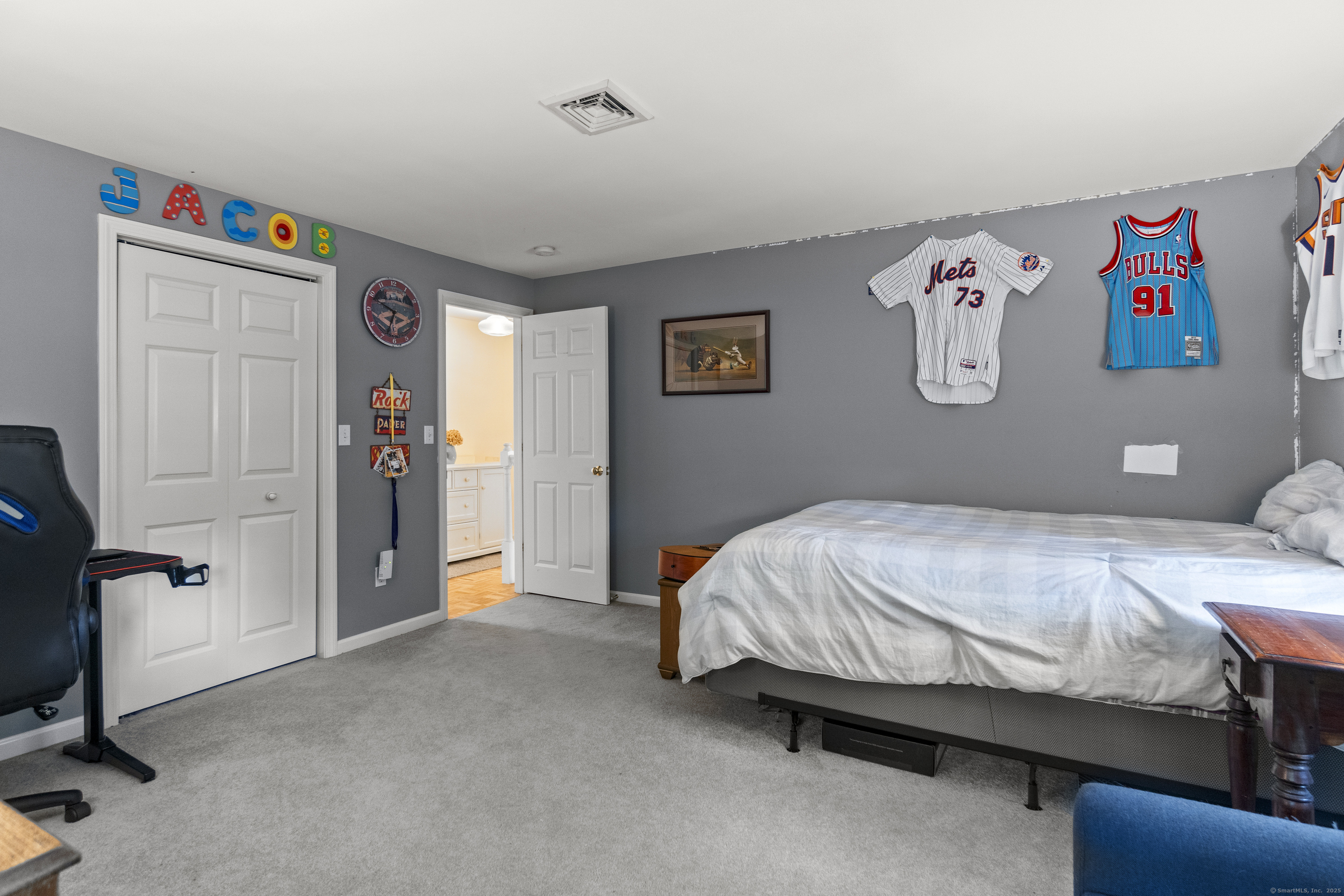 241 Hunters Trail
