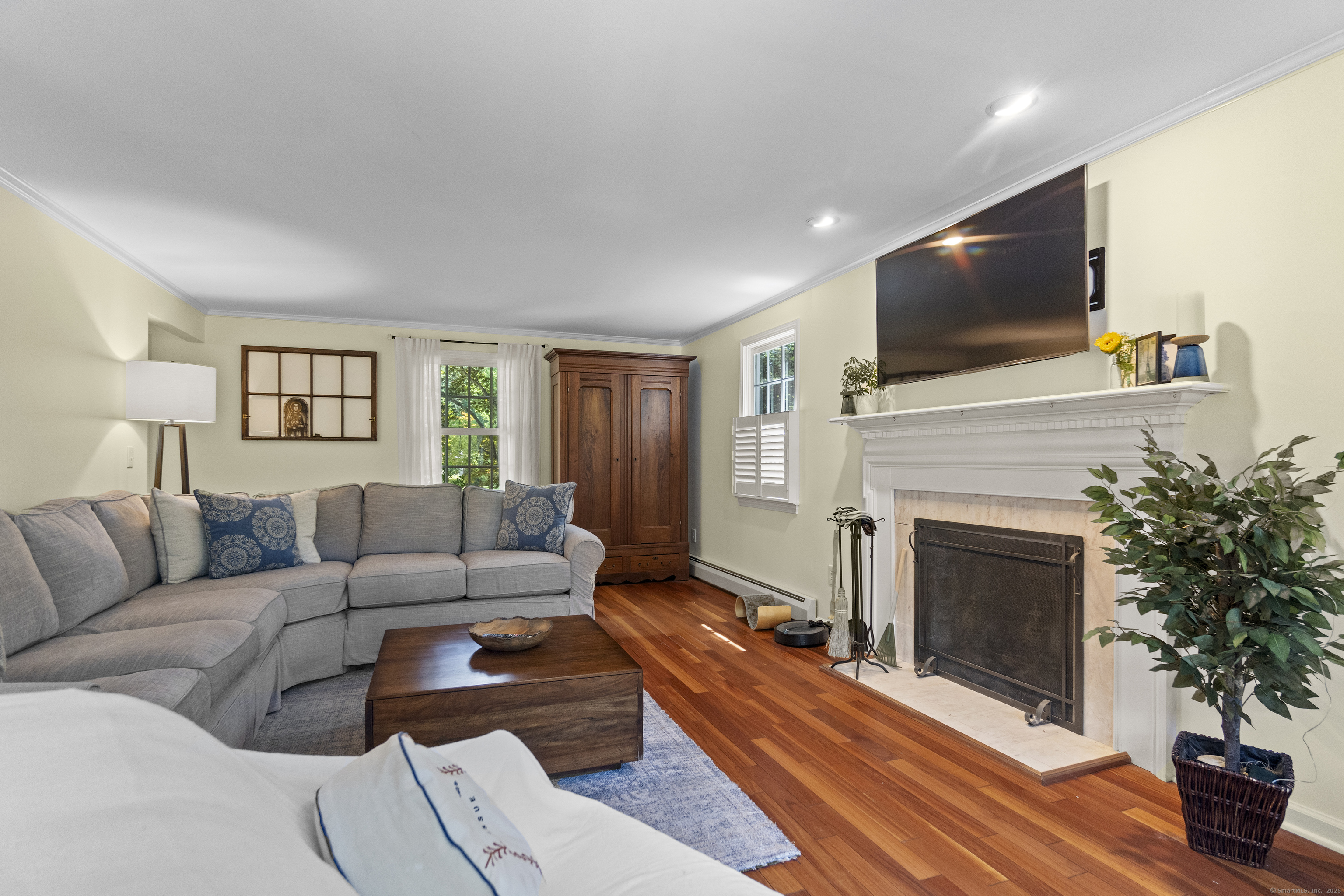 241 Hunters Trail