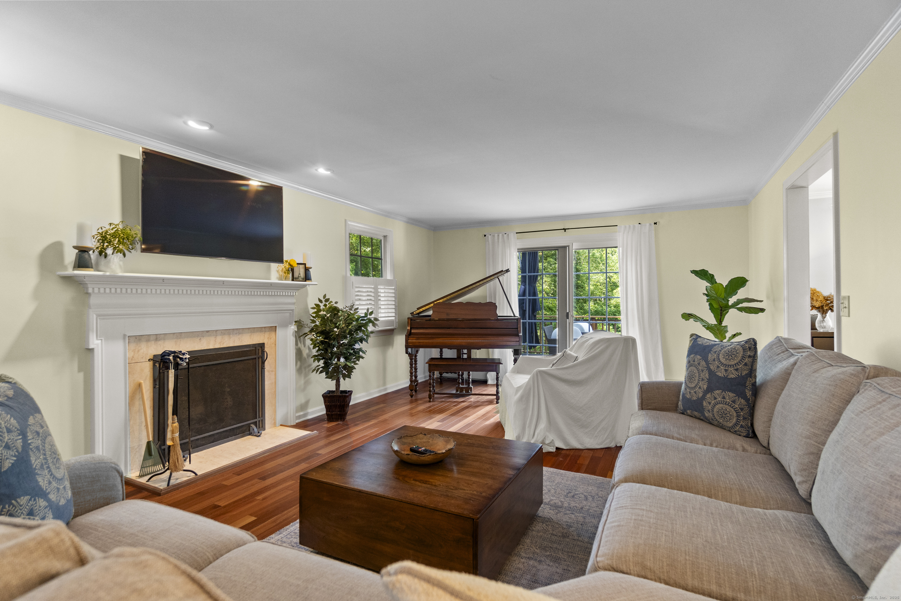 241 Hunters Trail