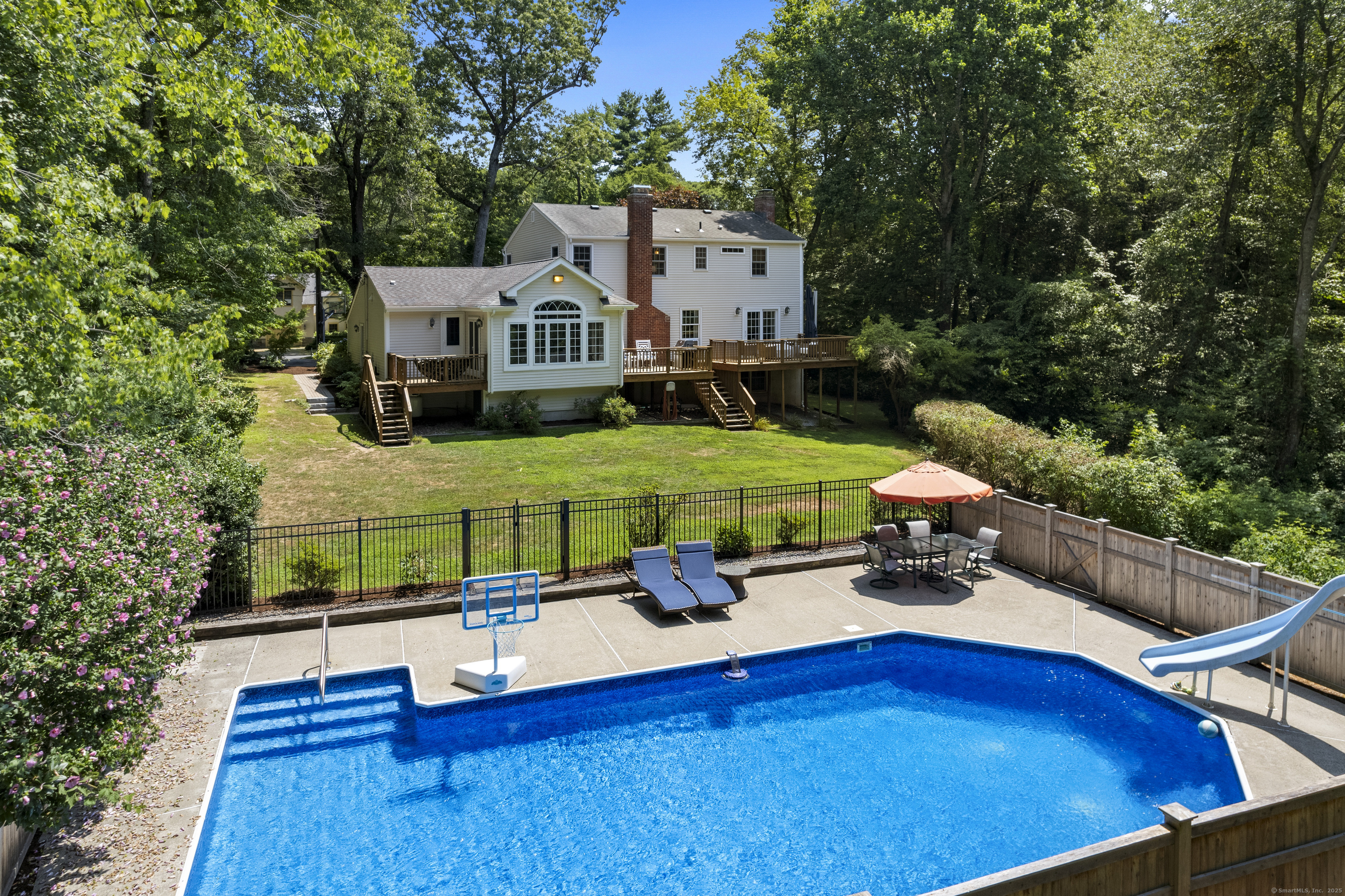 241 Hunters Trail