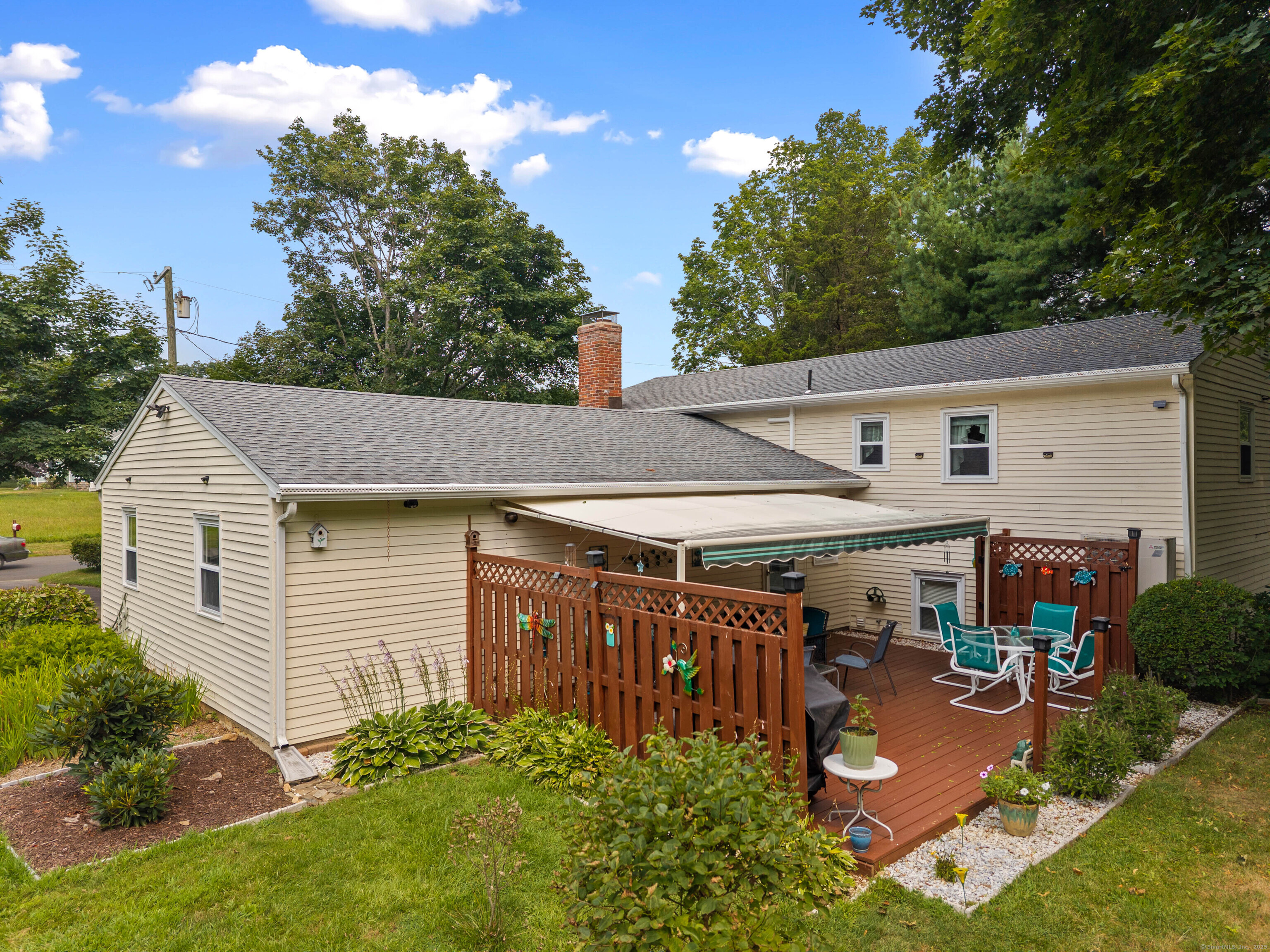 8 Horseshoe Road