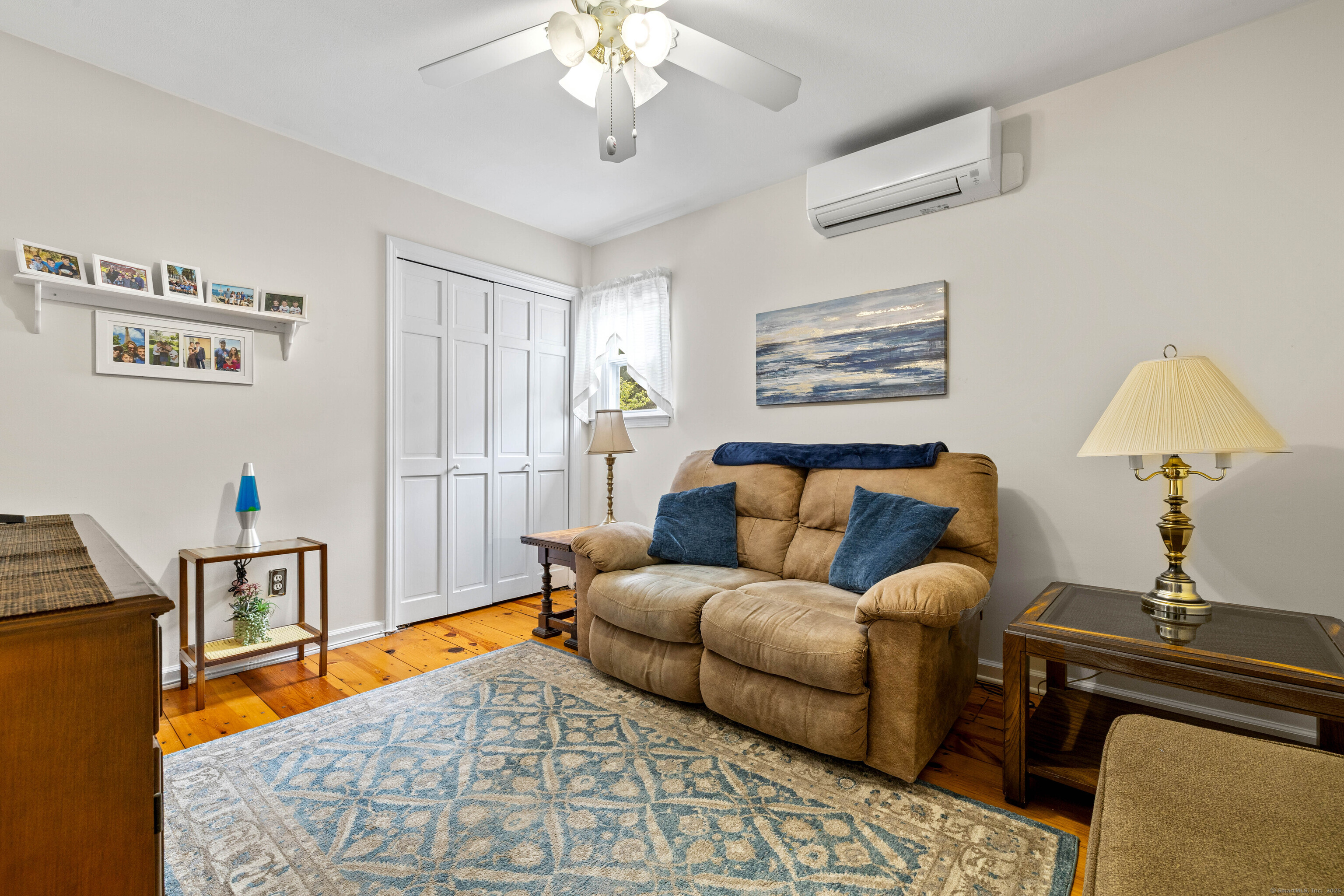8 Horseshoe Road