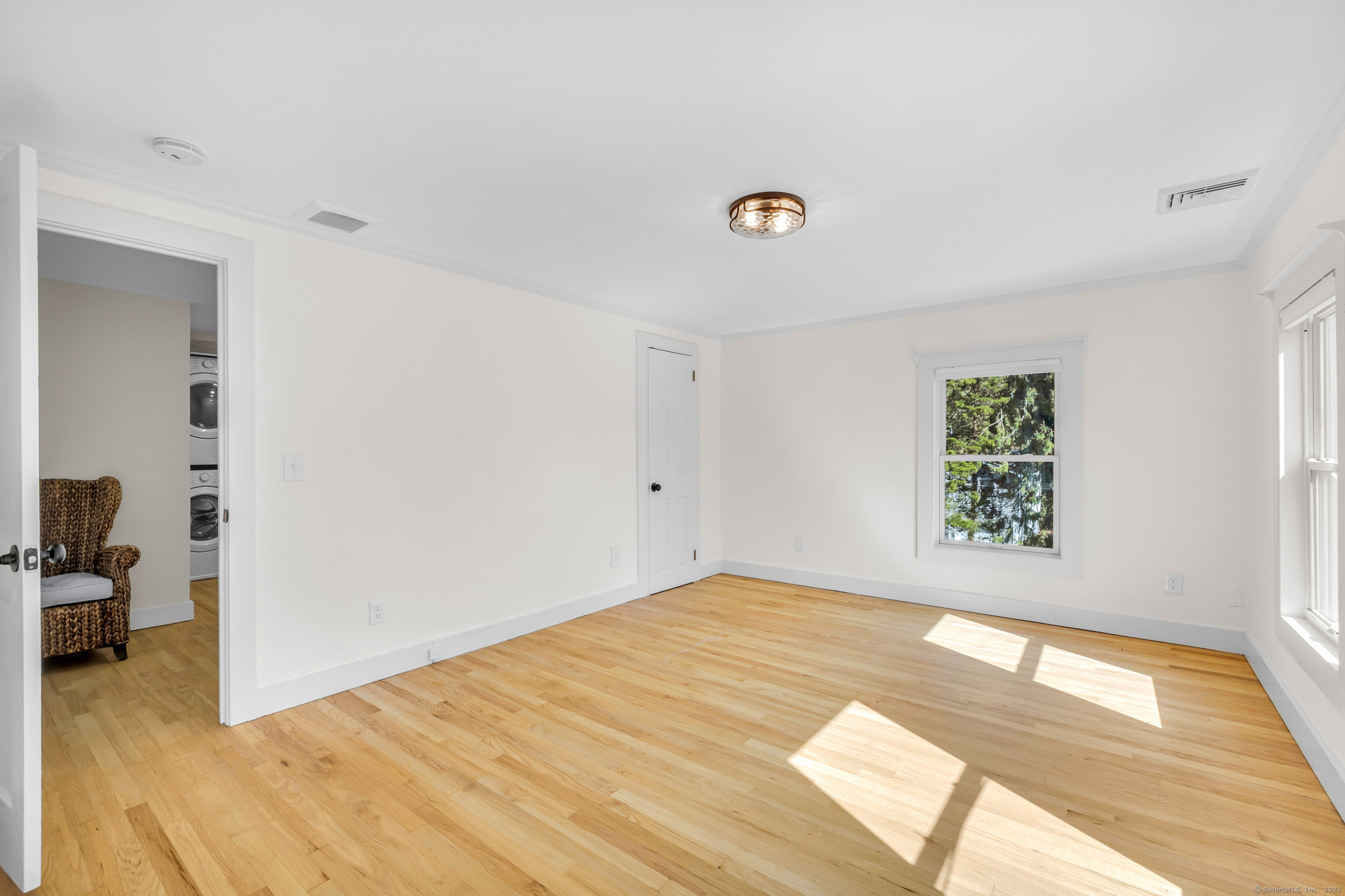 99 Horse Pond Road