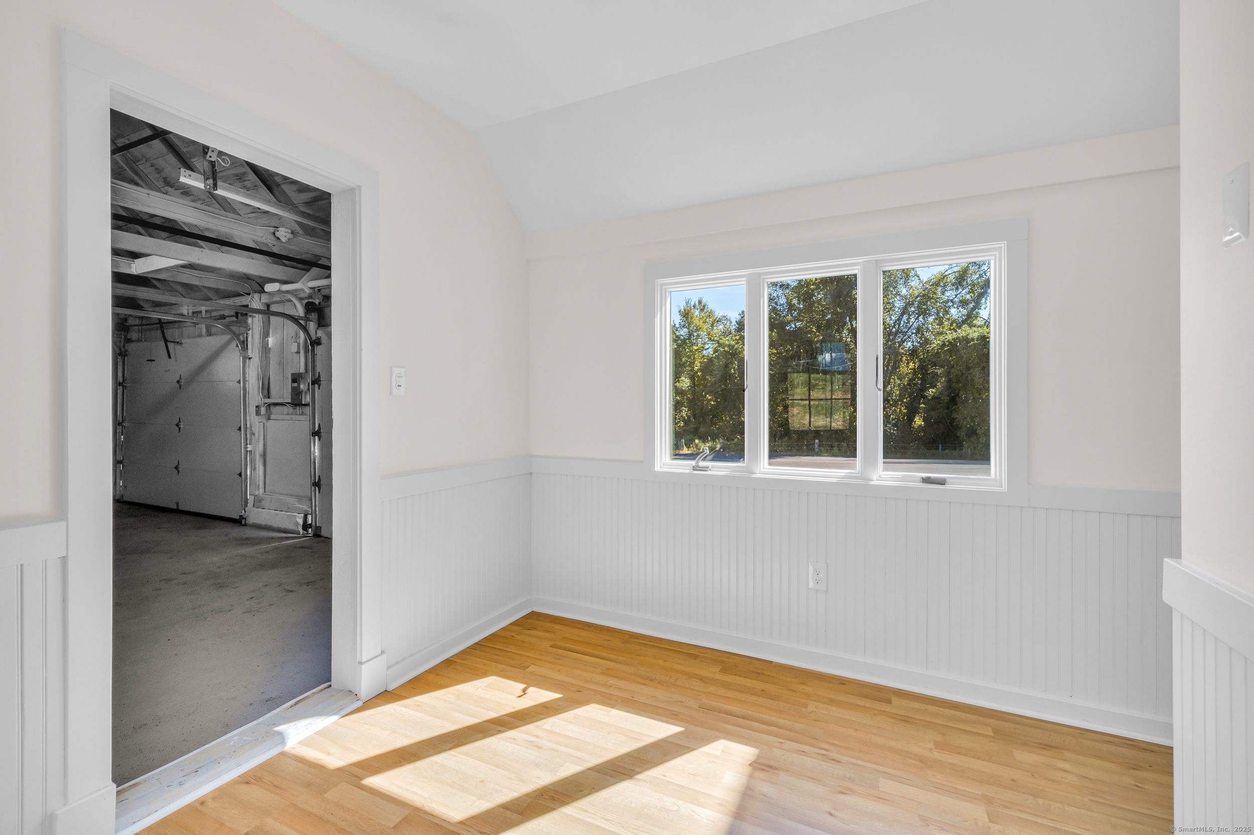 99 Horse Pond Road