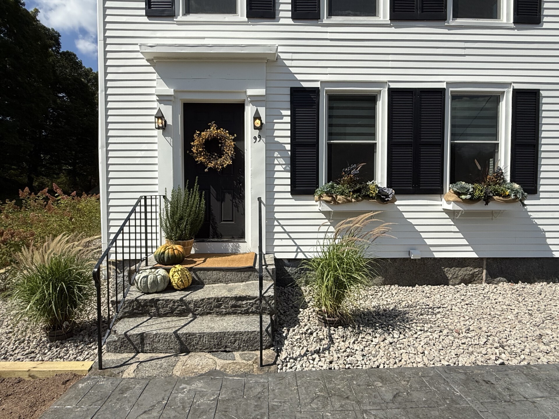 99 Horse Pond Road