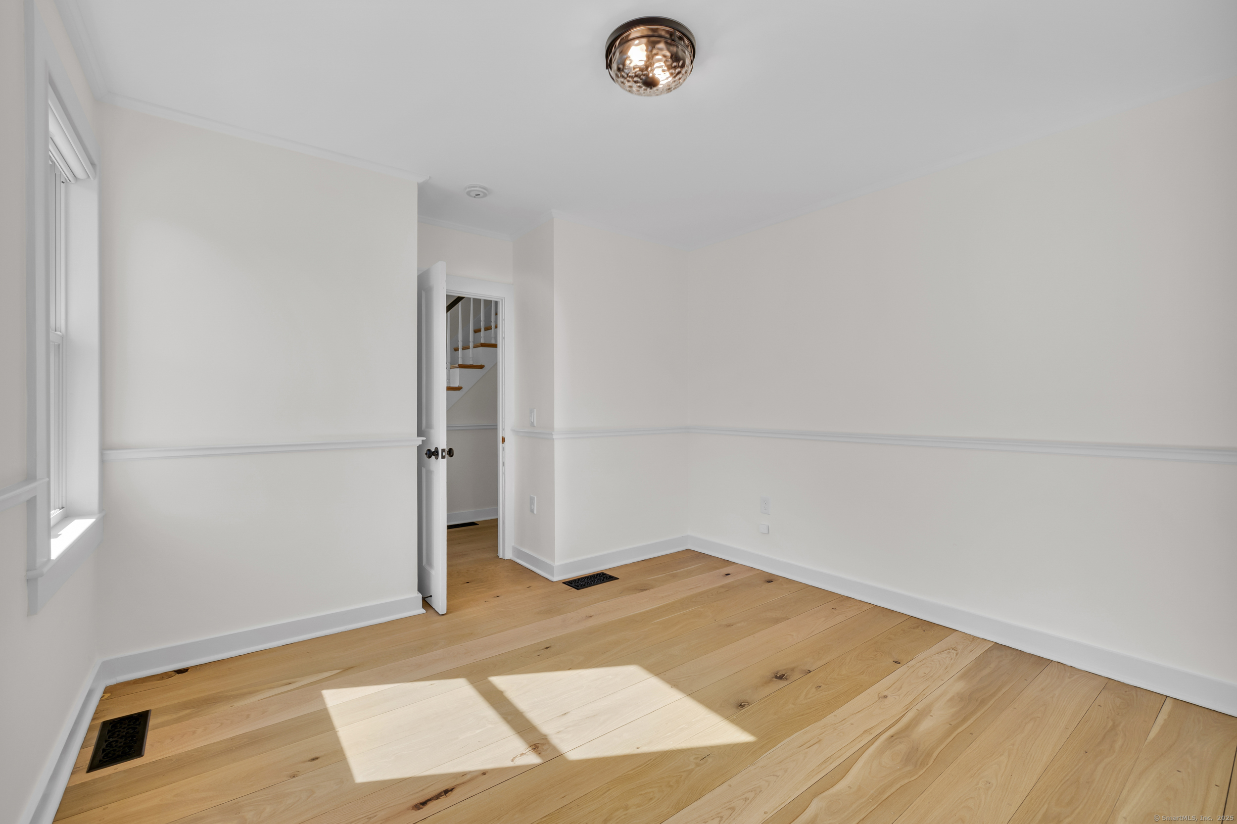 99 Horse Pond Road
