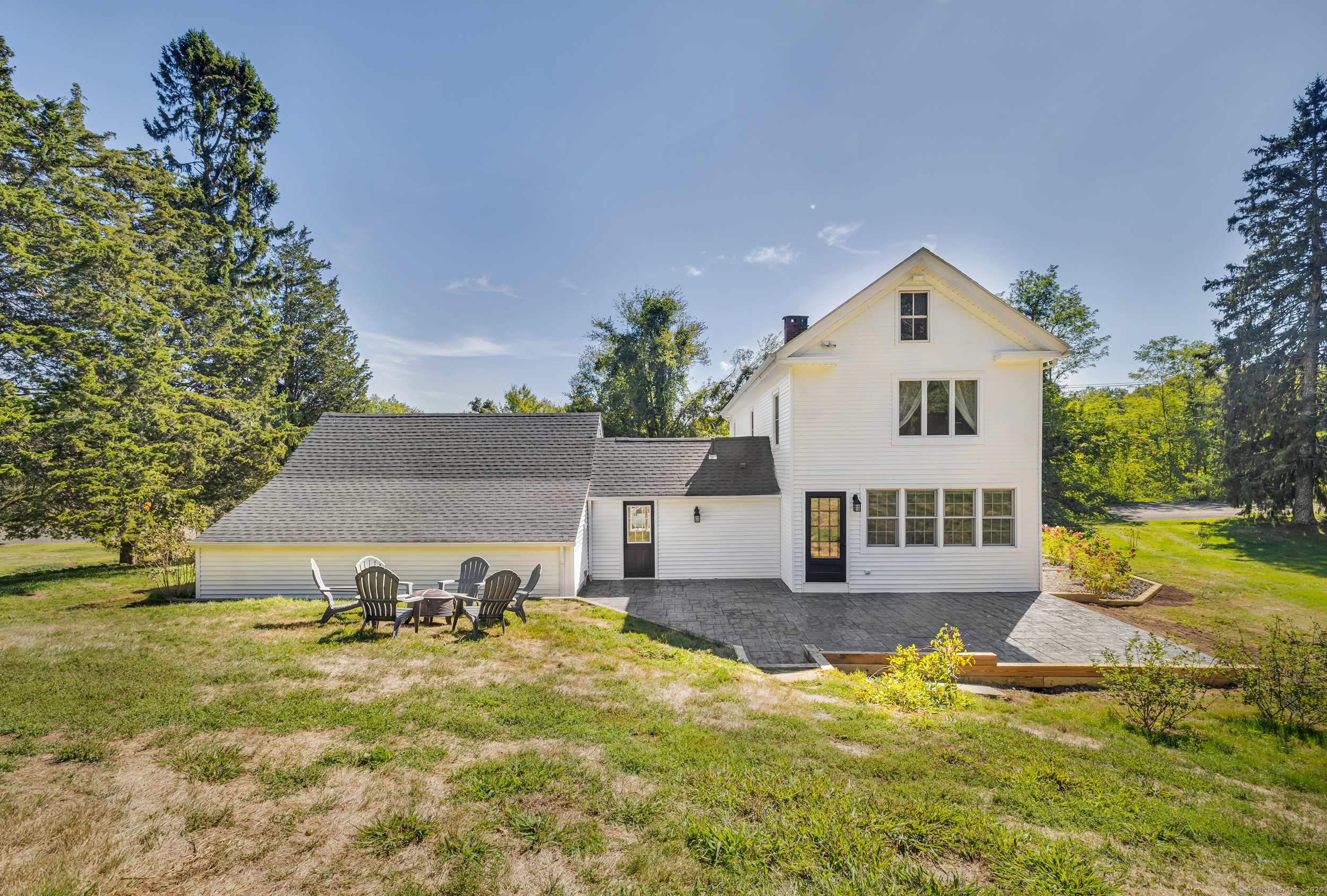 99 Horse Pond Road