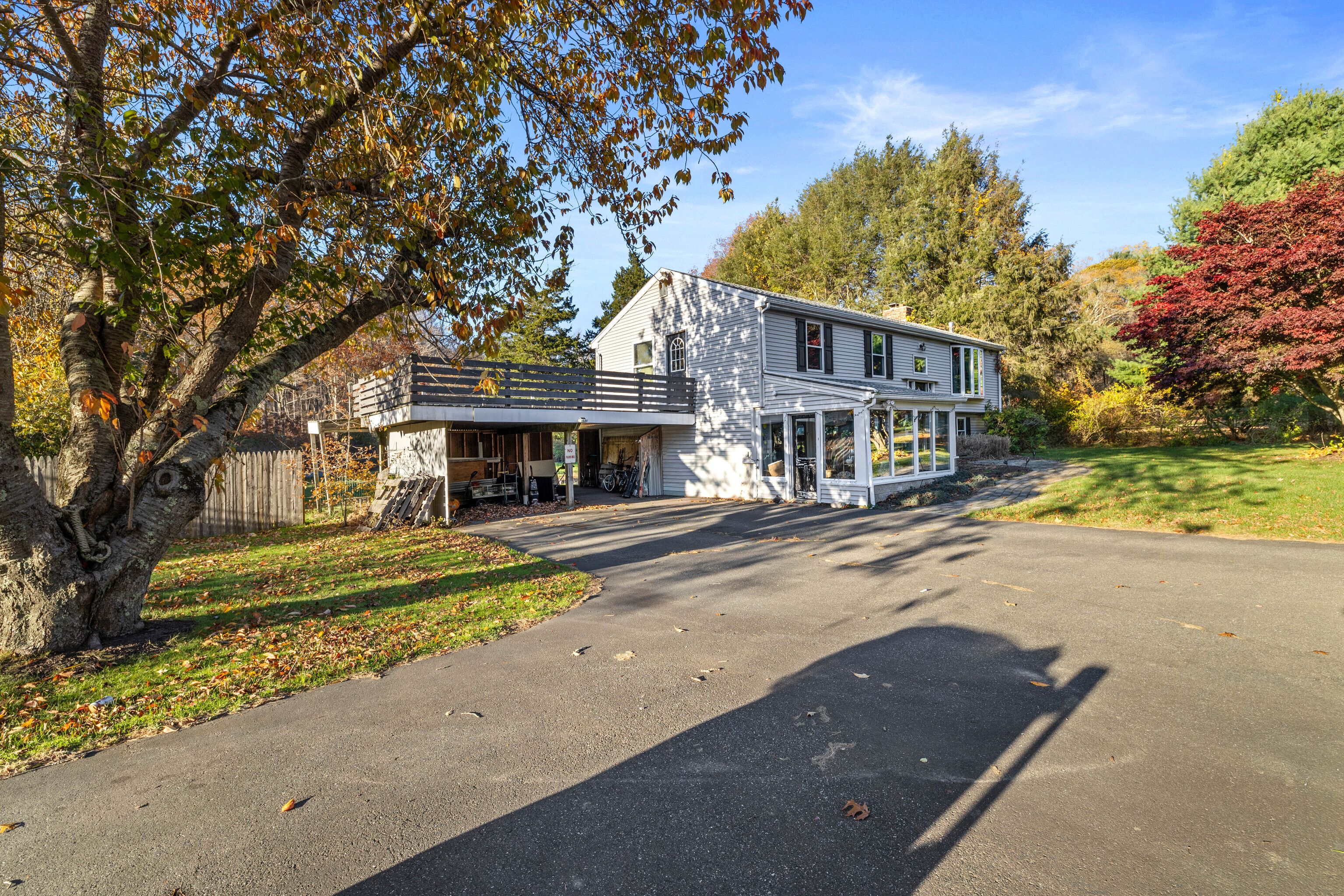 4 Van Dyke Lane