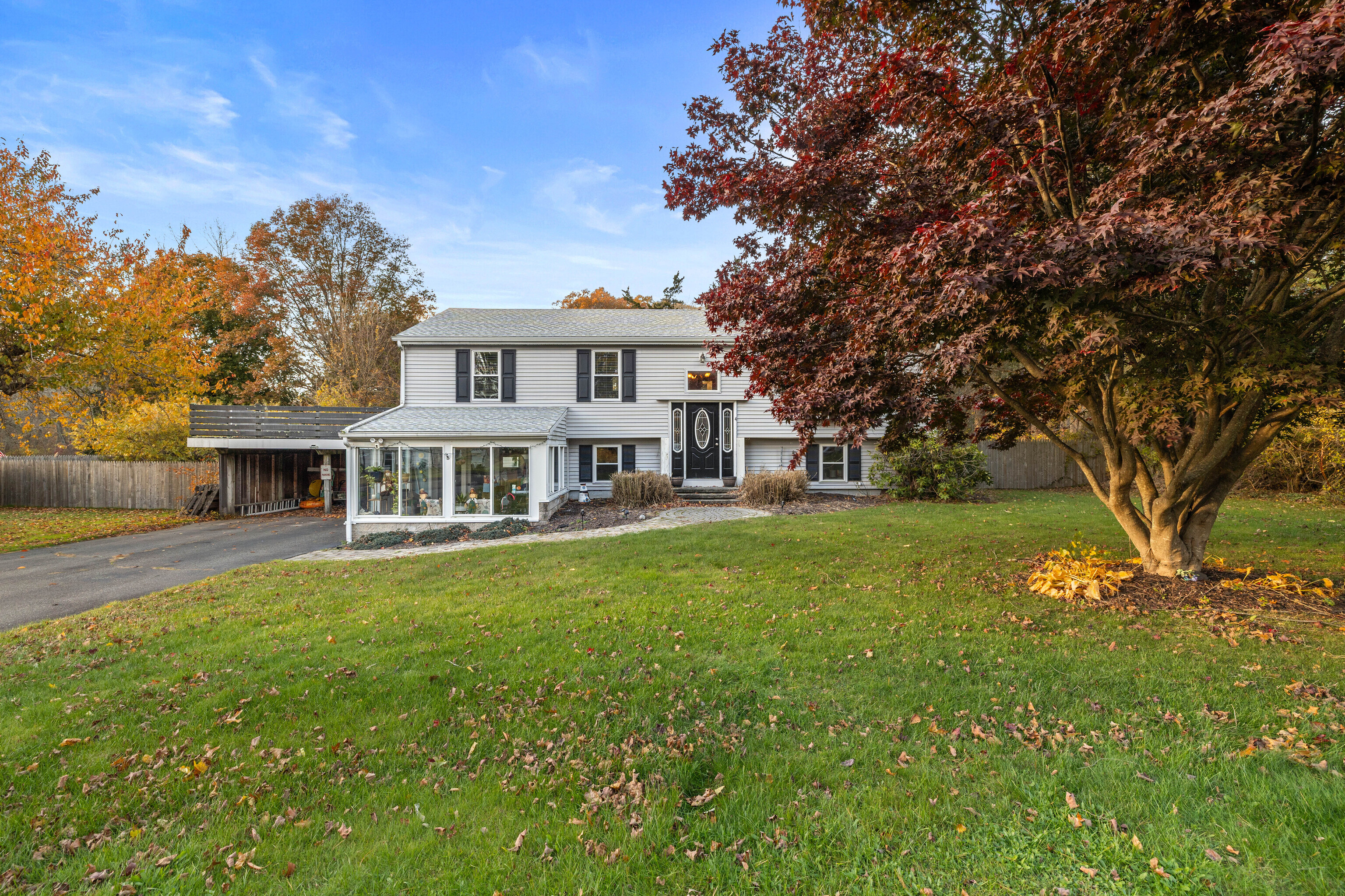 4 Van Dyke Lane