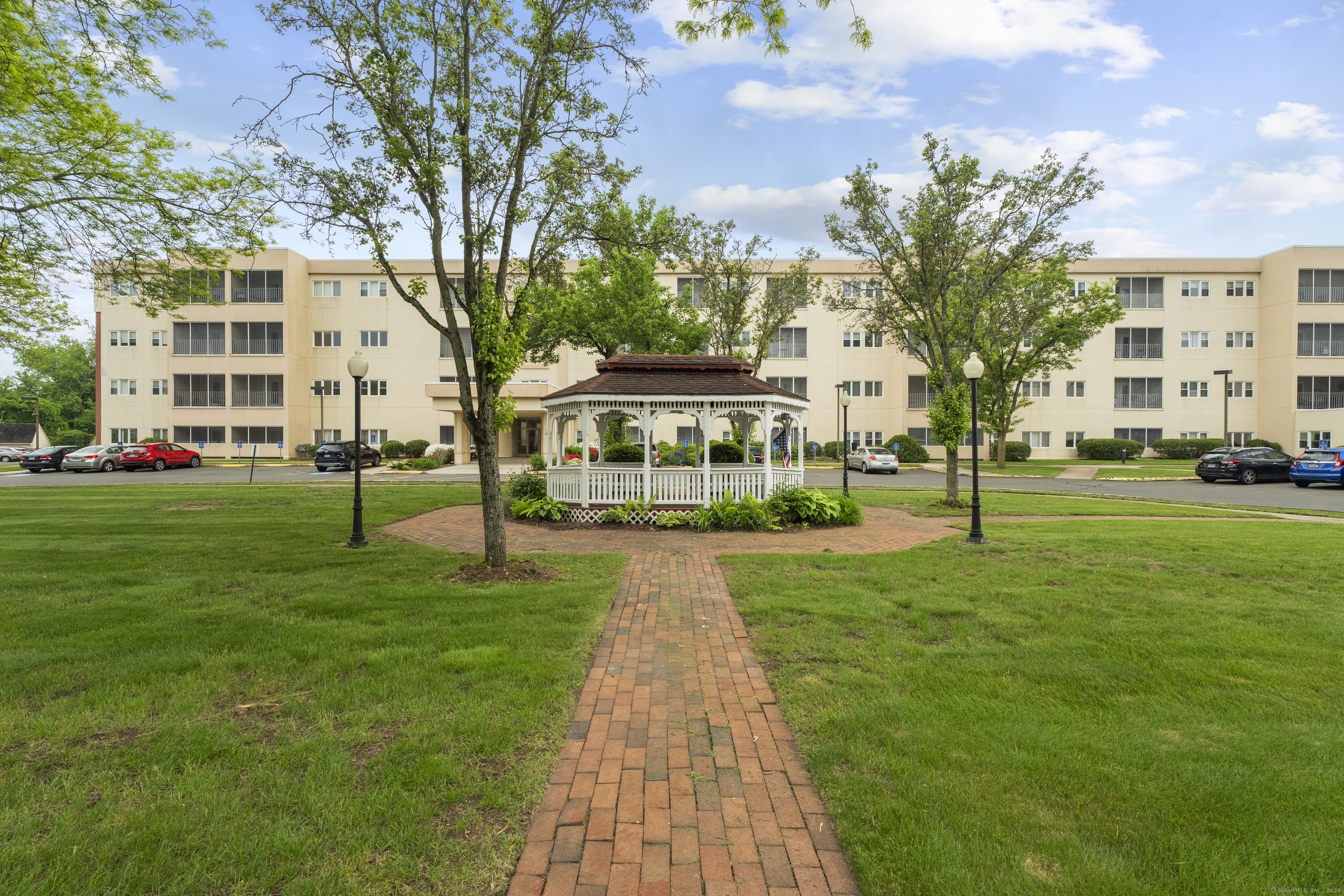 75 Washington Avenue 2-307