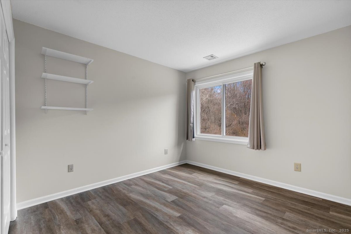 372 Old Rock Road 372