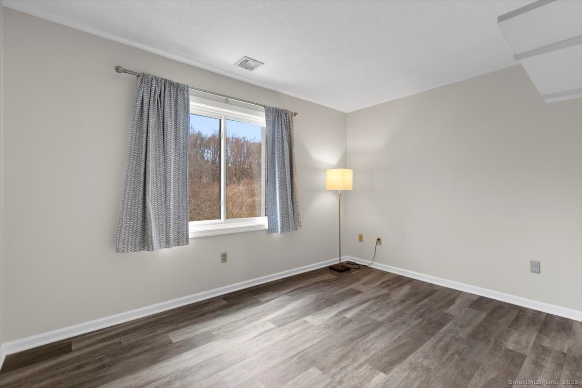 372 Old Rock Road 372