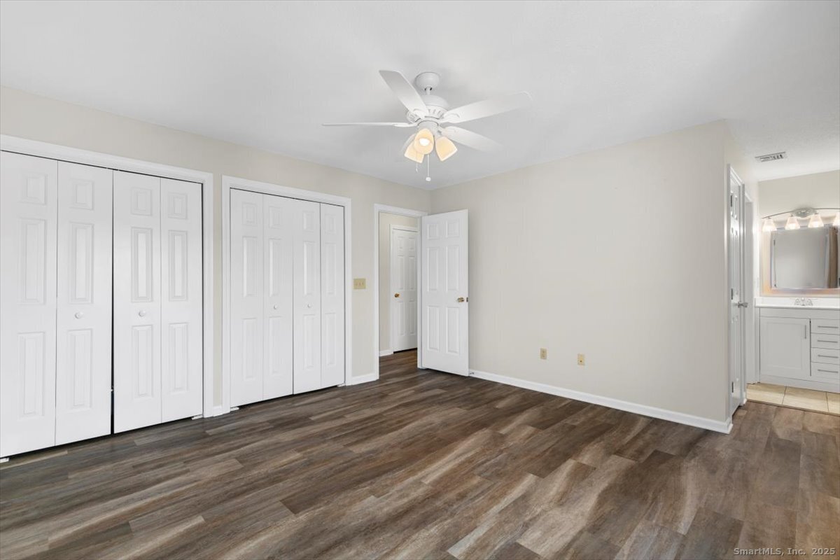 372 Old Rock Road 372