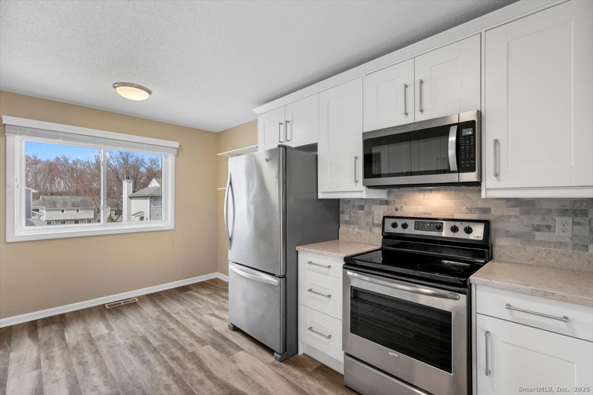 372 Old Rock Road 372