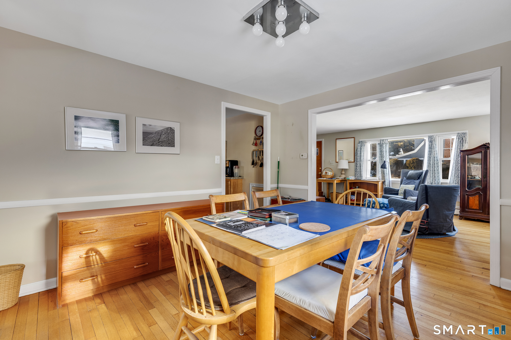 32 Dawes Avenue