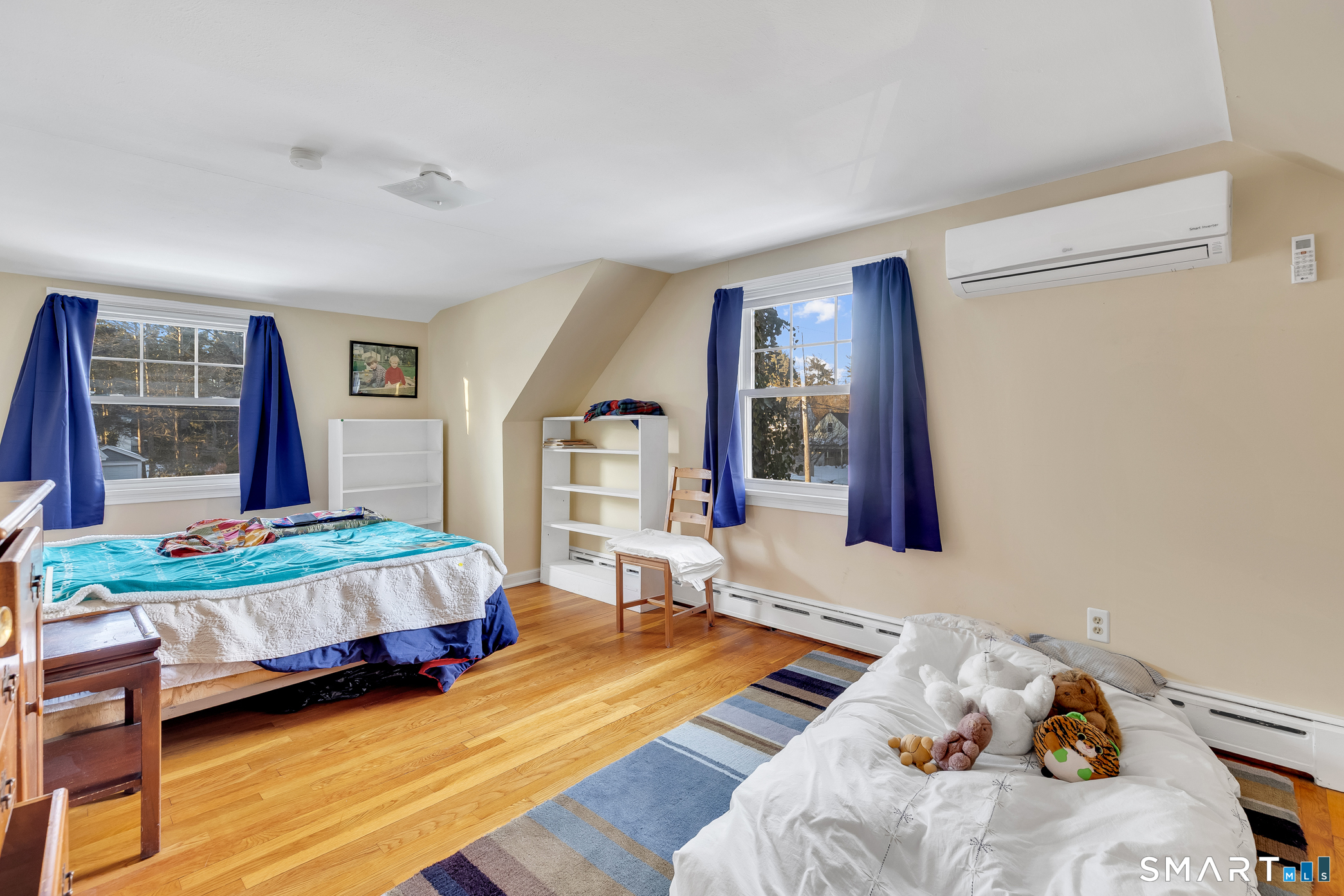 32 Dawes Avenue