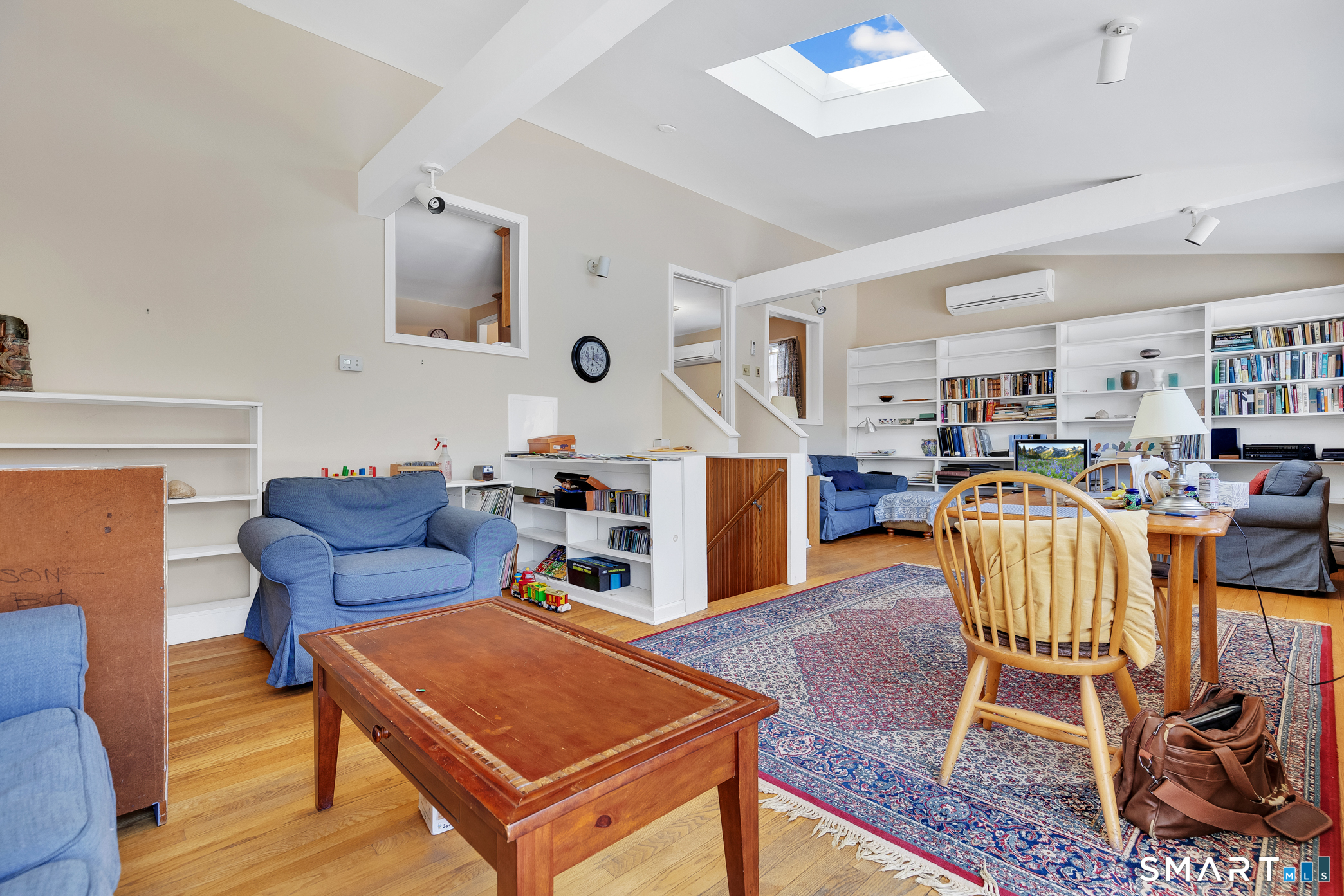 32 Dawes Avenue