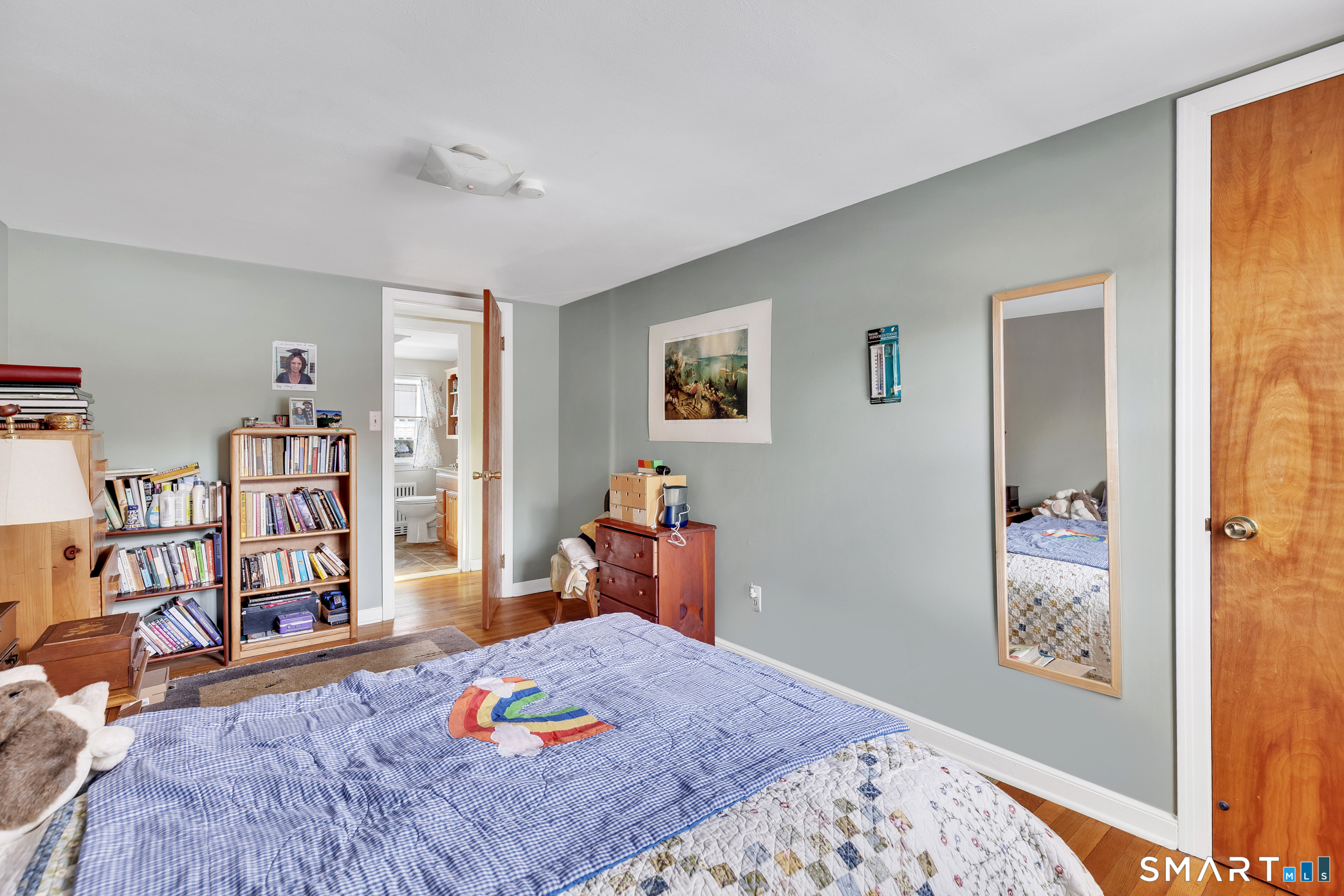 32 Dawes Avenue