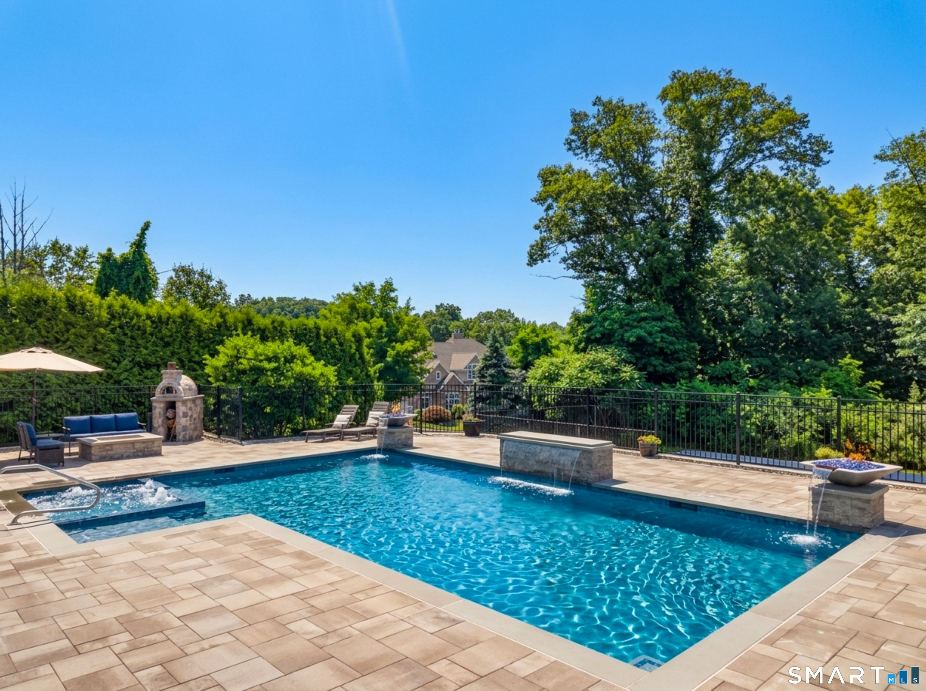55 Hunters Ridge