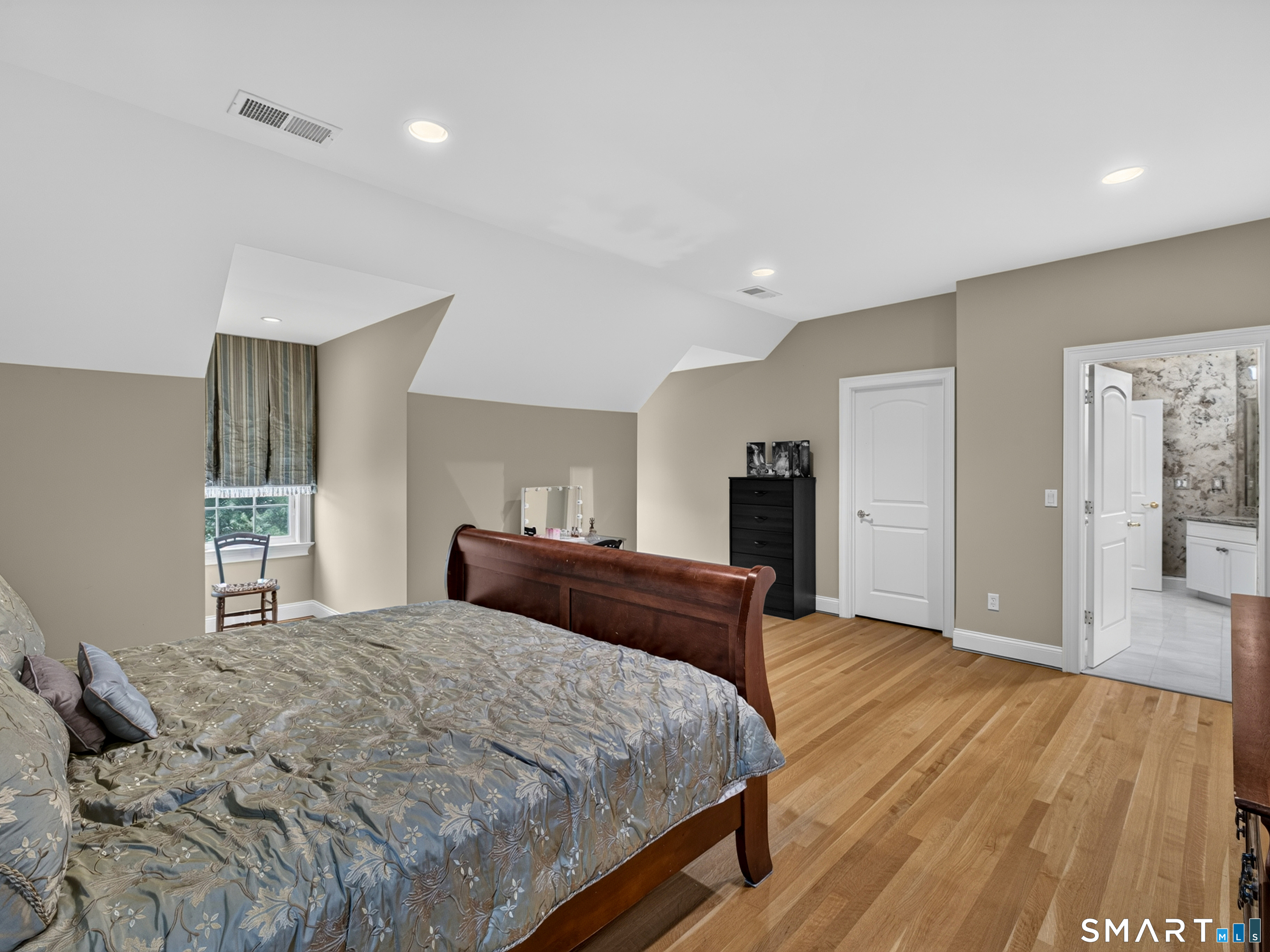 55 Hunters Ridge