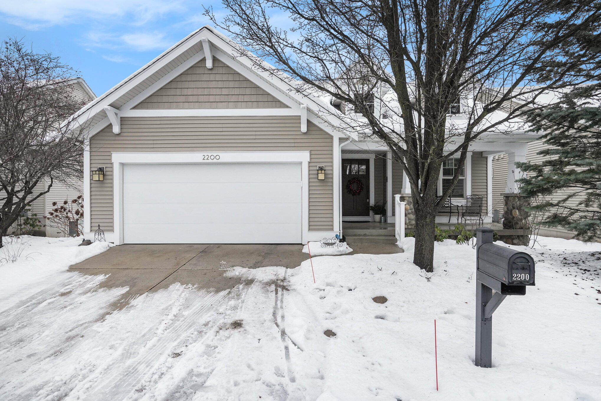 2200 N Greenstone Drive