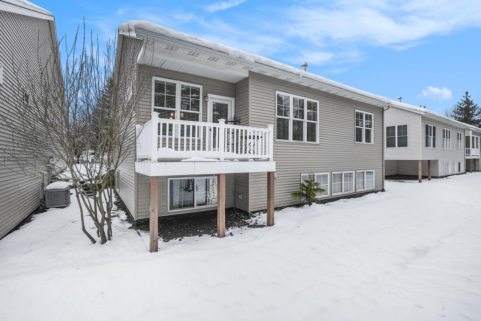 2200 N Greenstone Drive