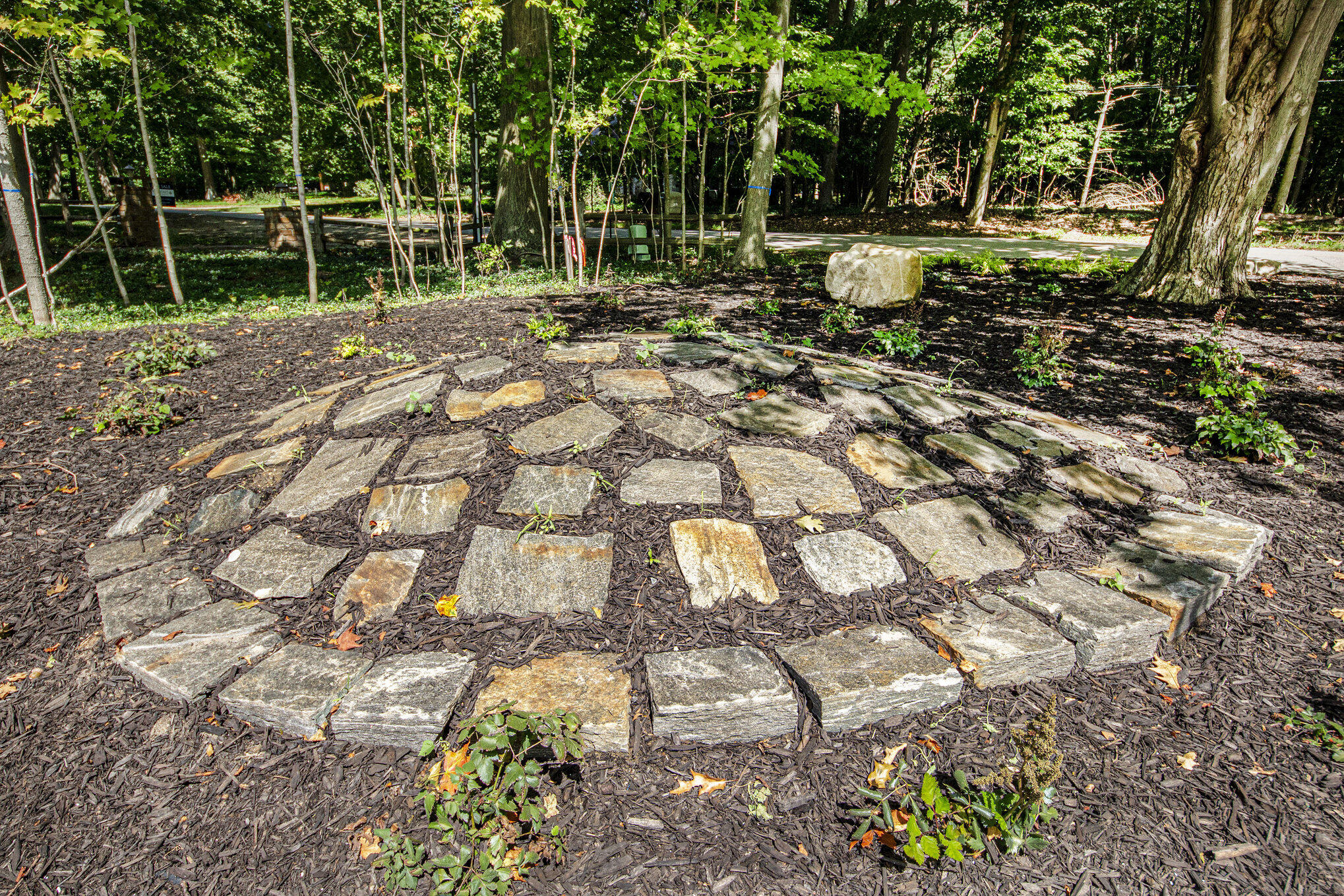 2578 Lakeshore Drive