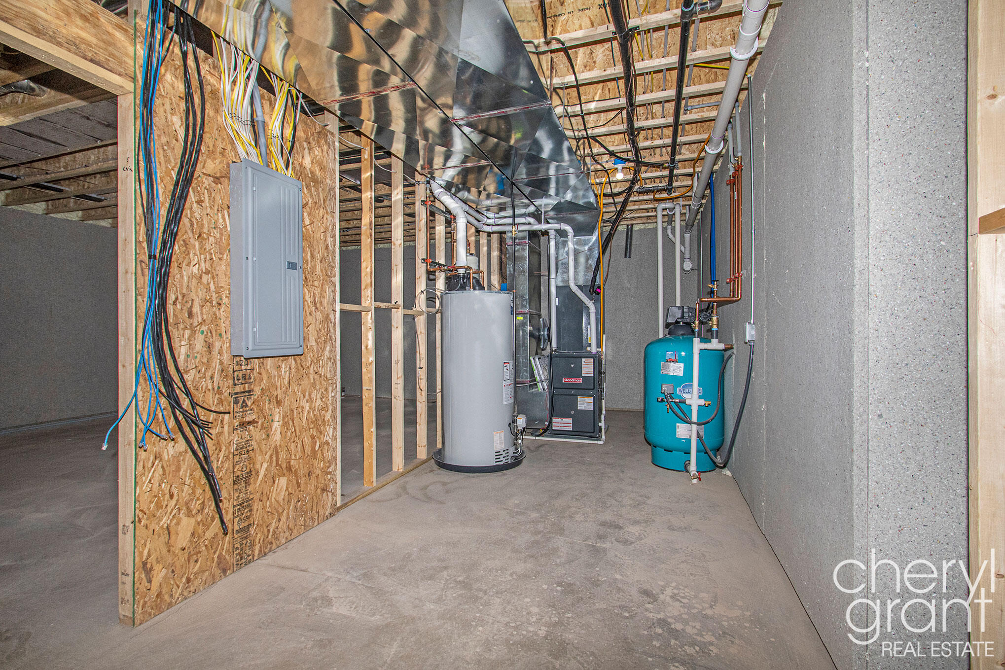 2578 Lakeshore Drive