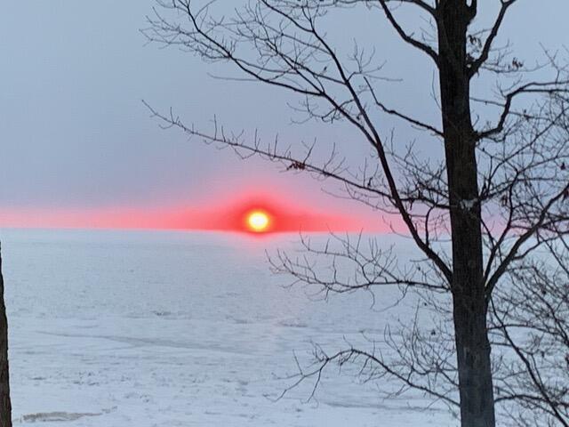 2578 Lakeshore Drive