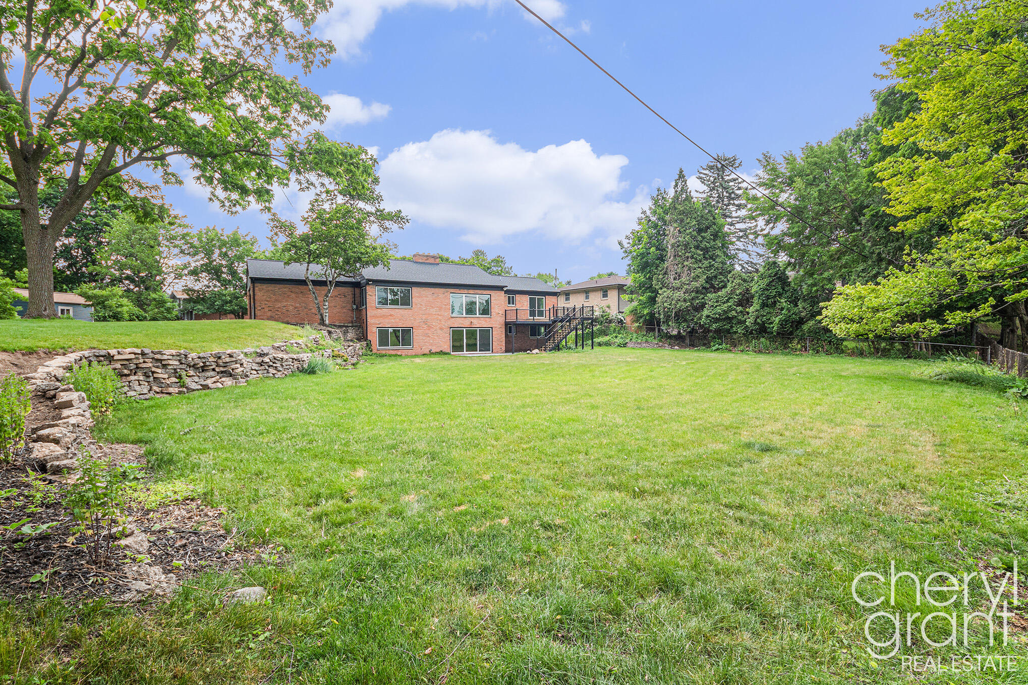 1757 Westlane Drive NE