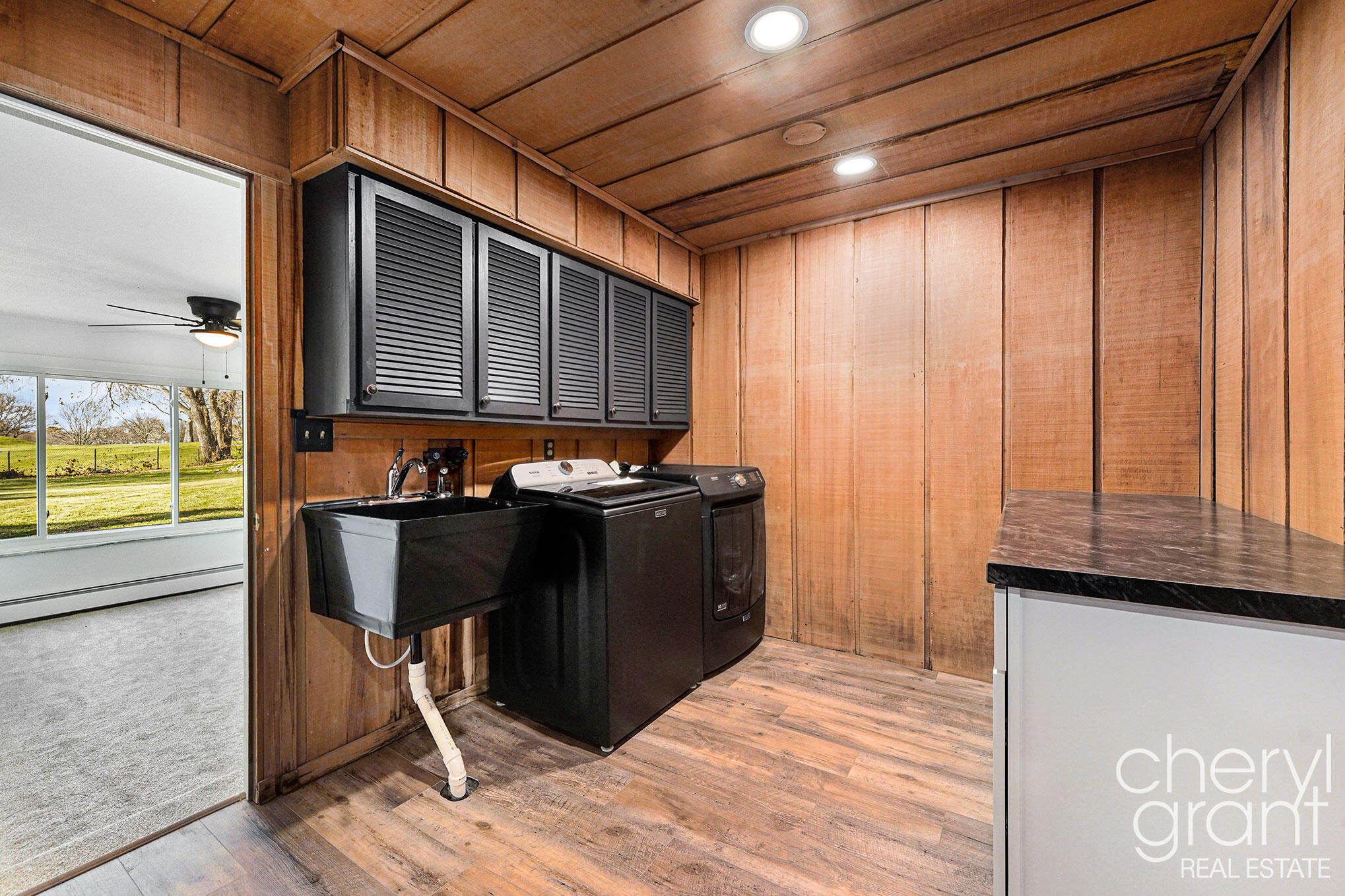 1757 Westlane Drive NE