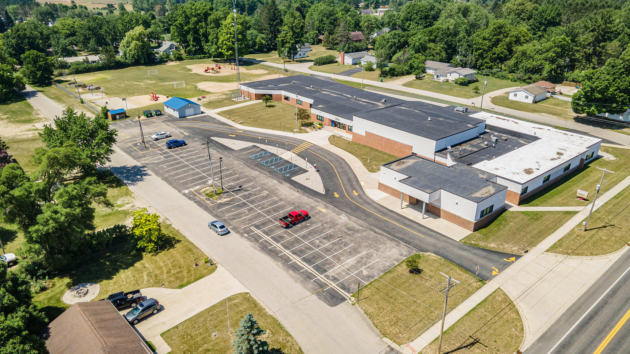 Lot B 85th Avenue