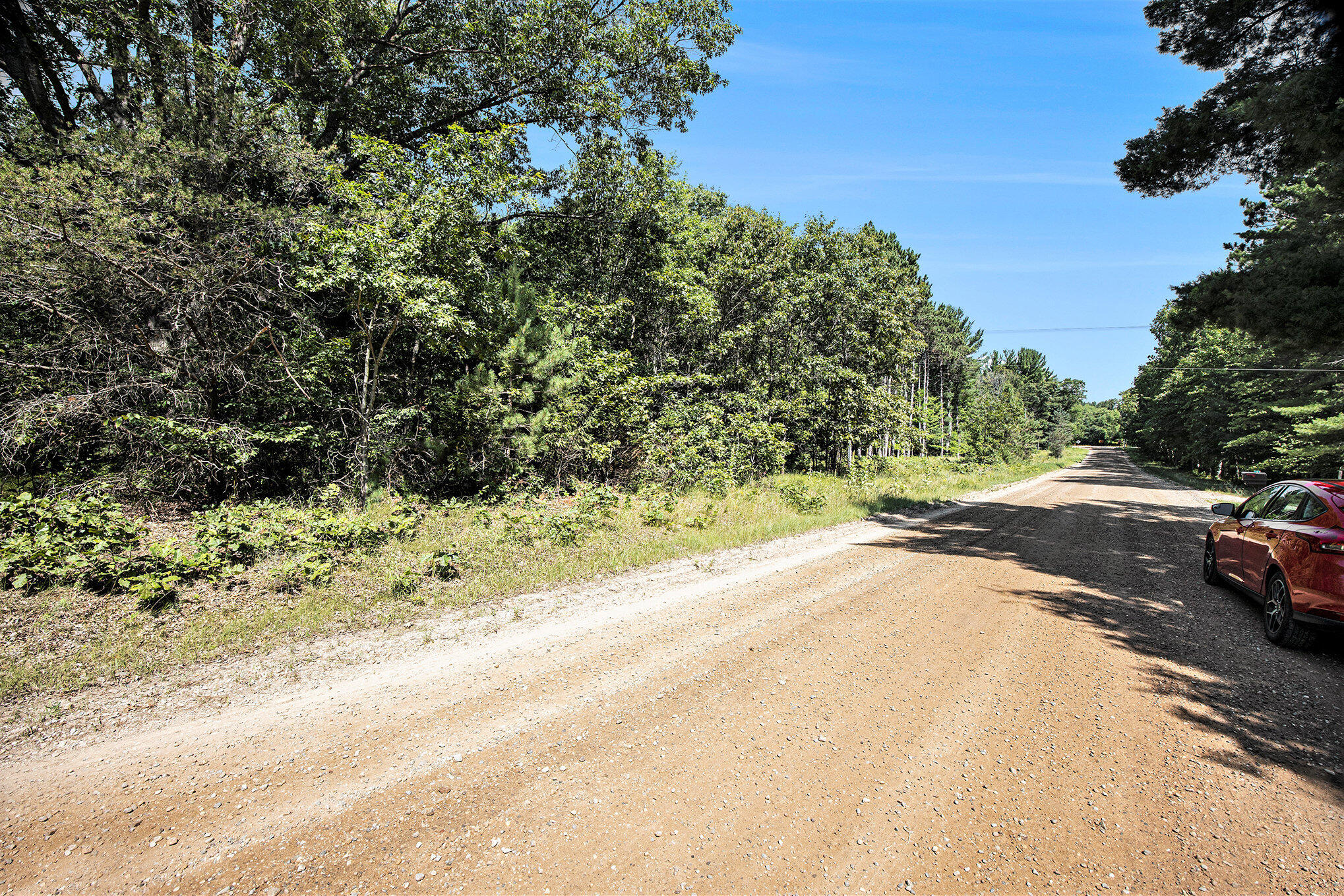 Lot D 85th Avenue