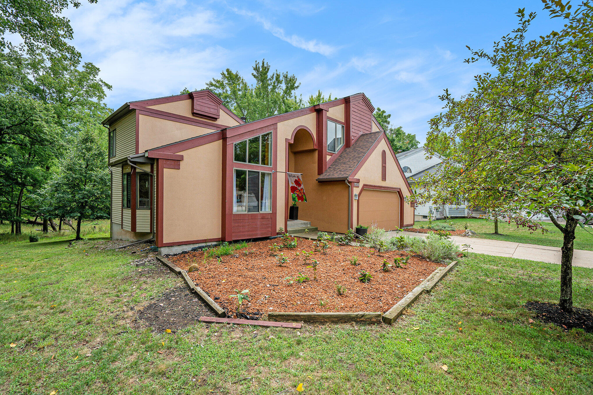 3536 Brook Trail SE