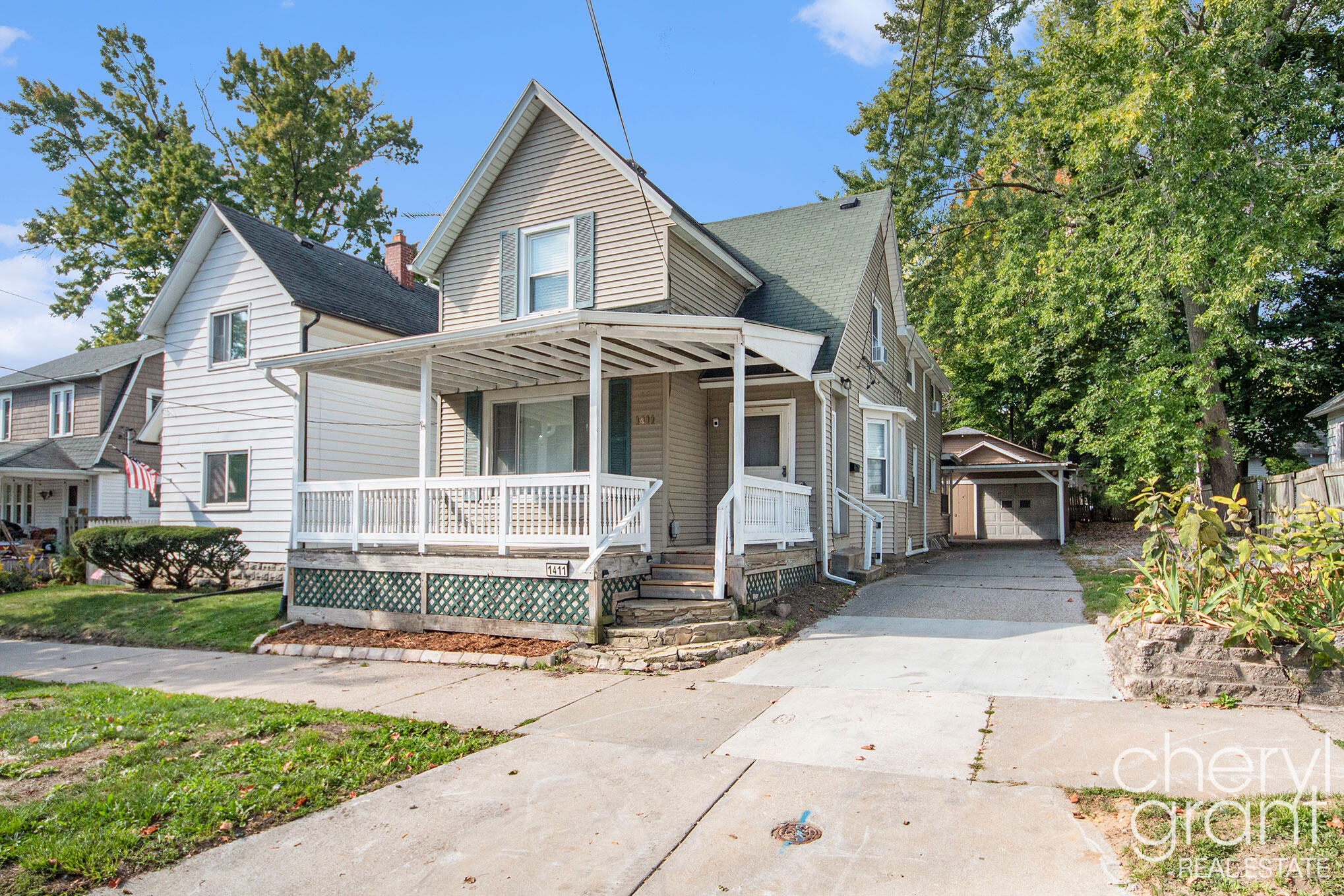 1411 Union Avenue NE