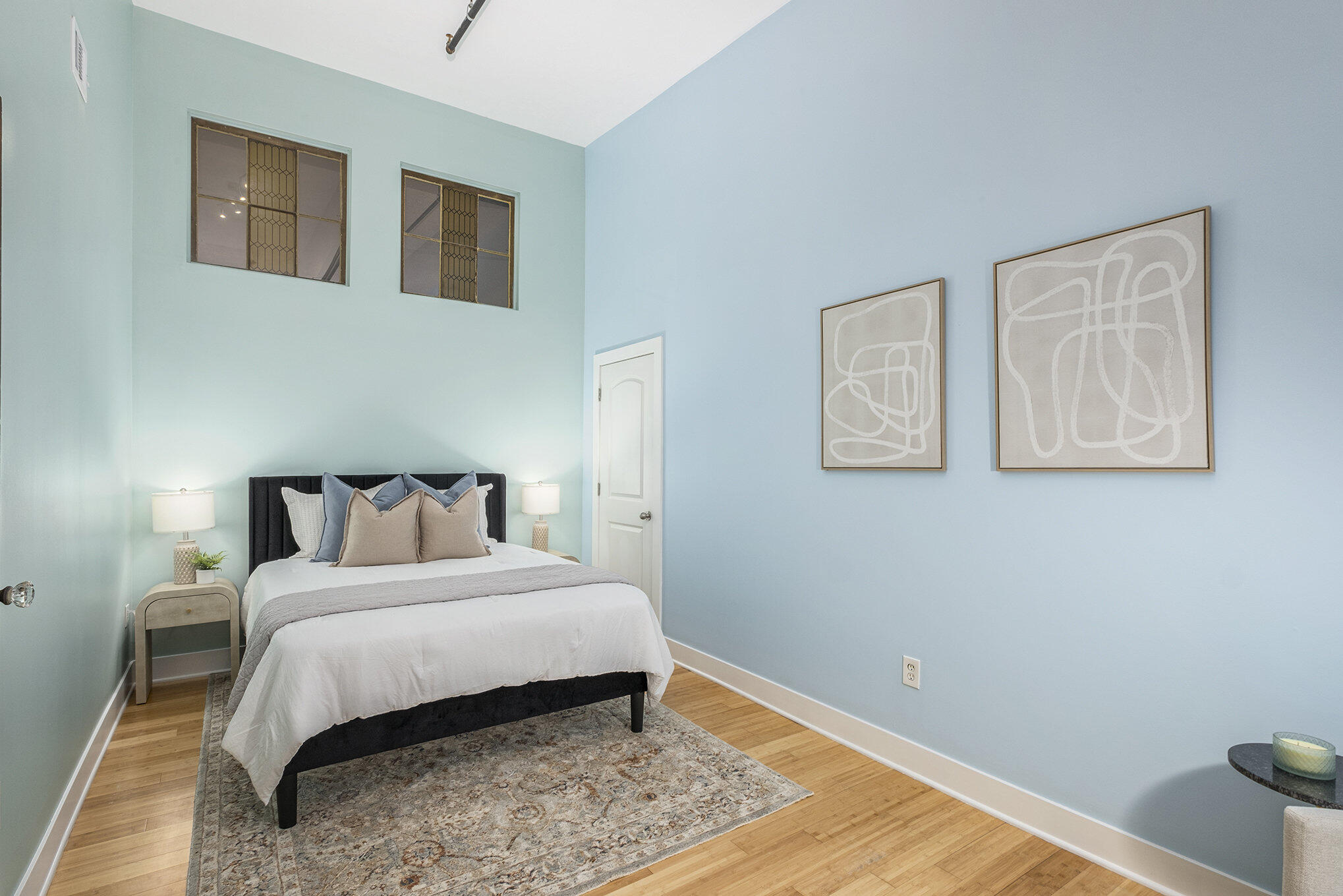 56 Monroe Center Street NW, #6, Grand Rapids Unit: #6