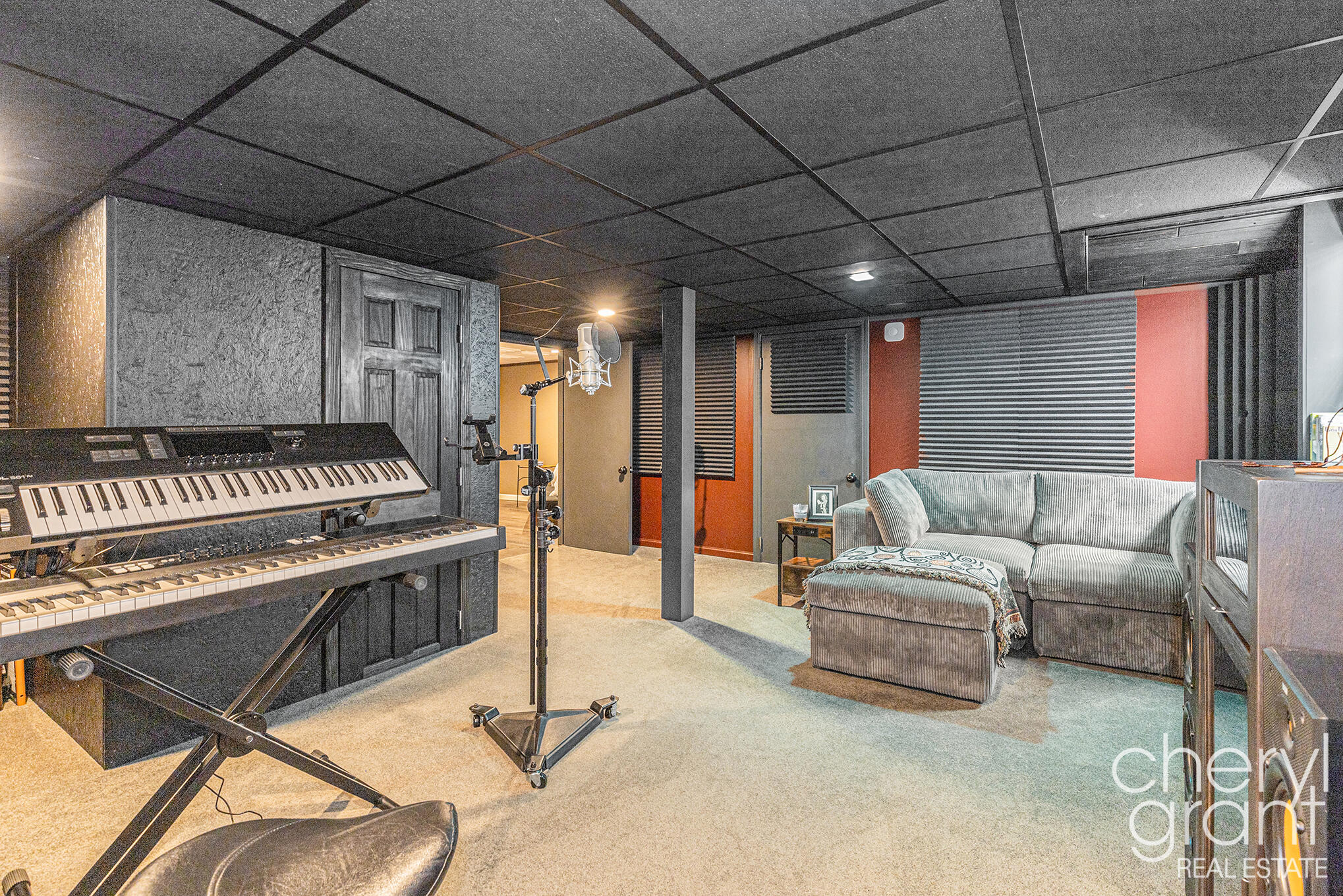 3258 Sunnyhill Street NE