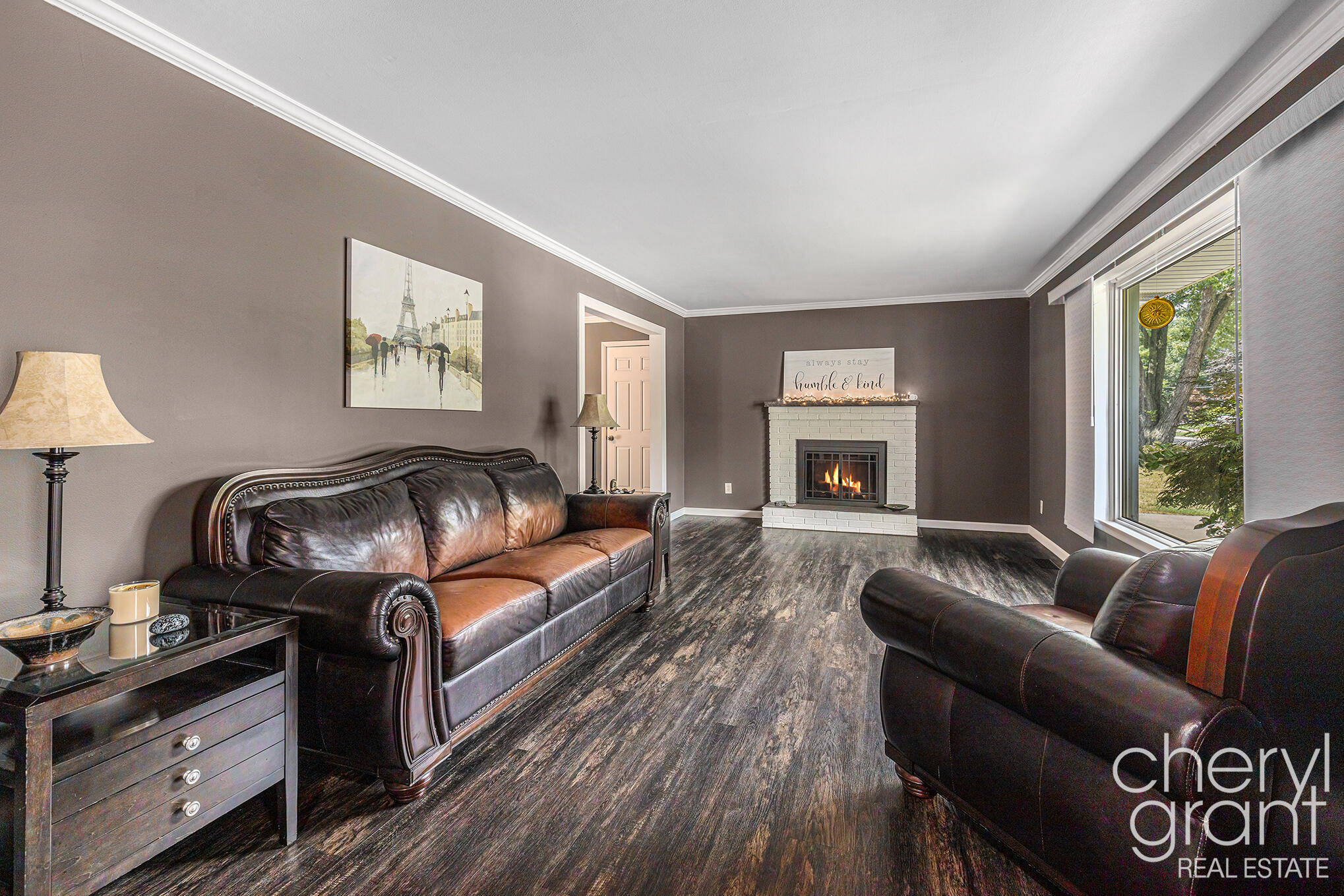 3258 Sunnyhill Street NE