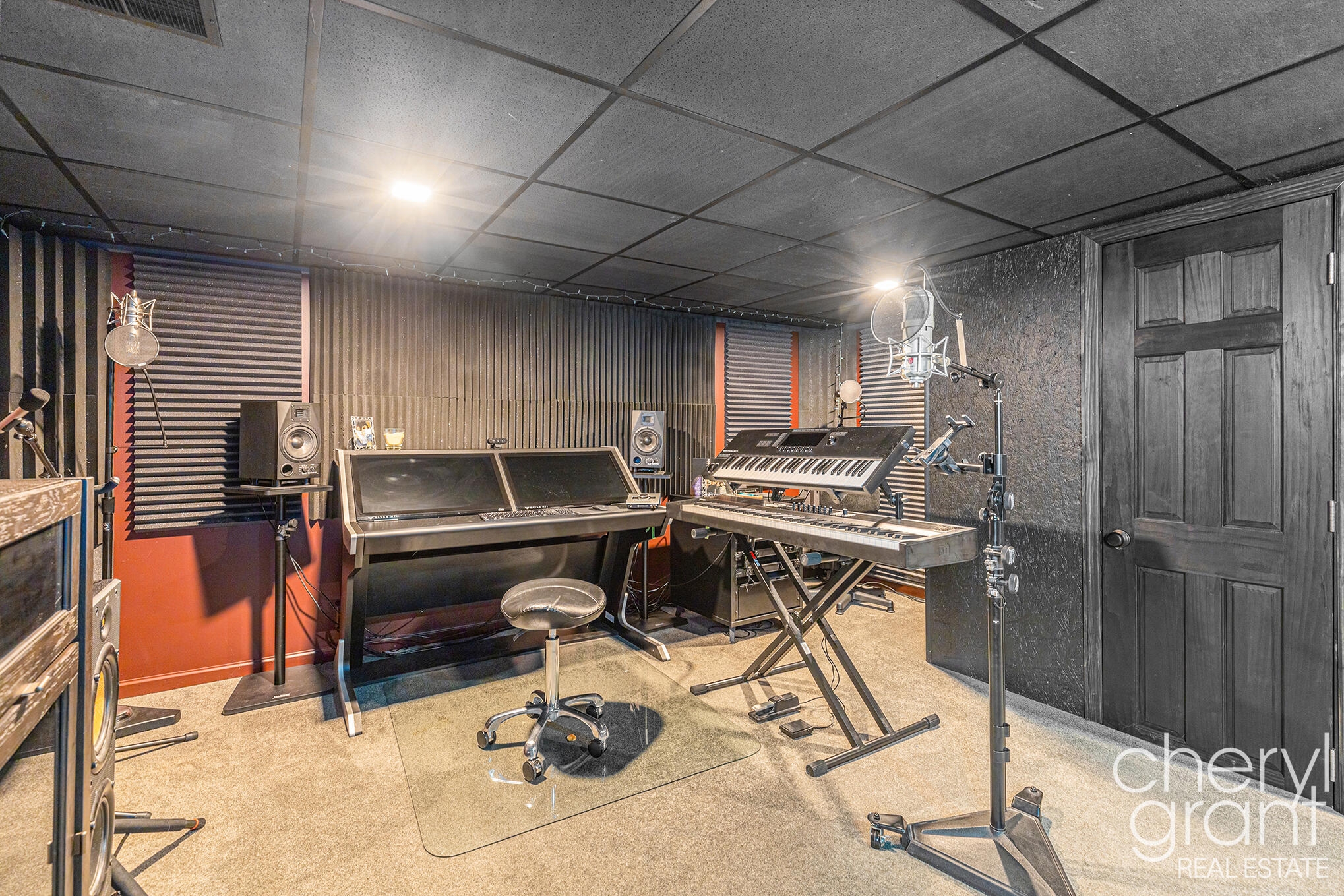 3258 Sunnyhill Street NE