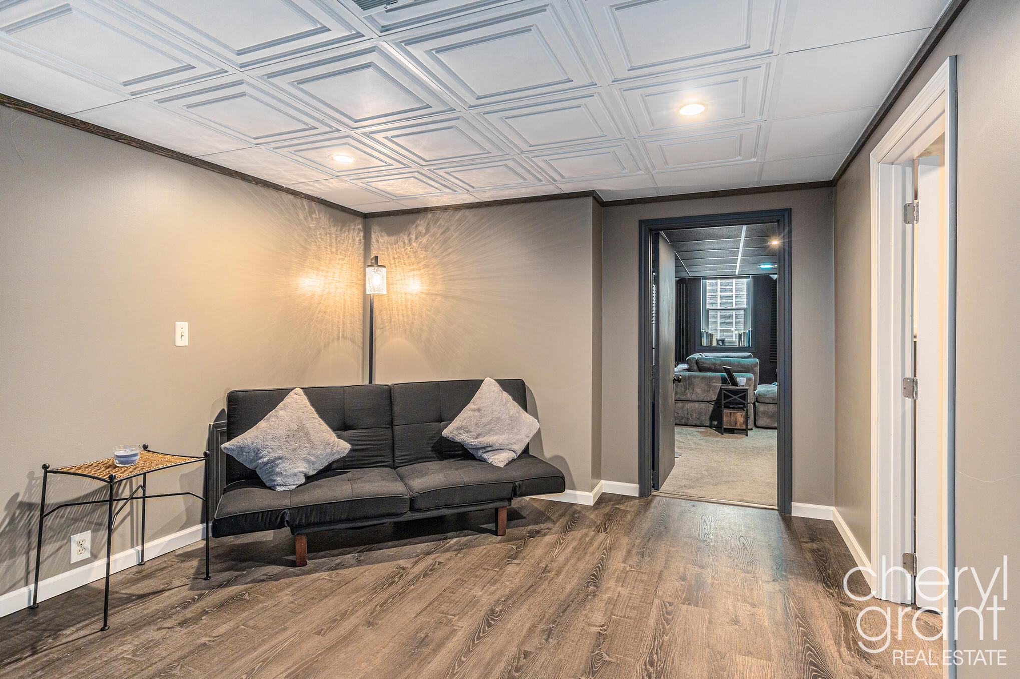 3258 Sunnyhill Street NE