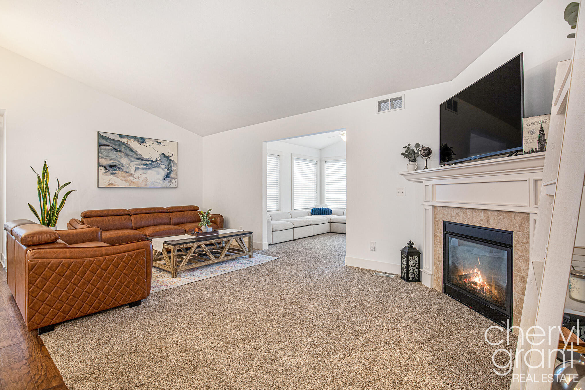 6556 Gracepoint Drive SE